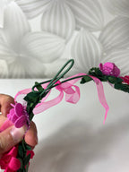 Gėlių vainikas ant galvos