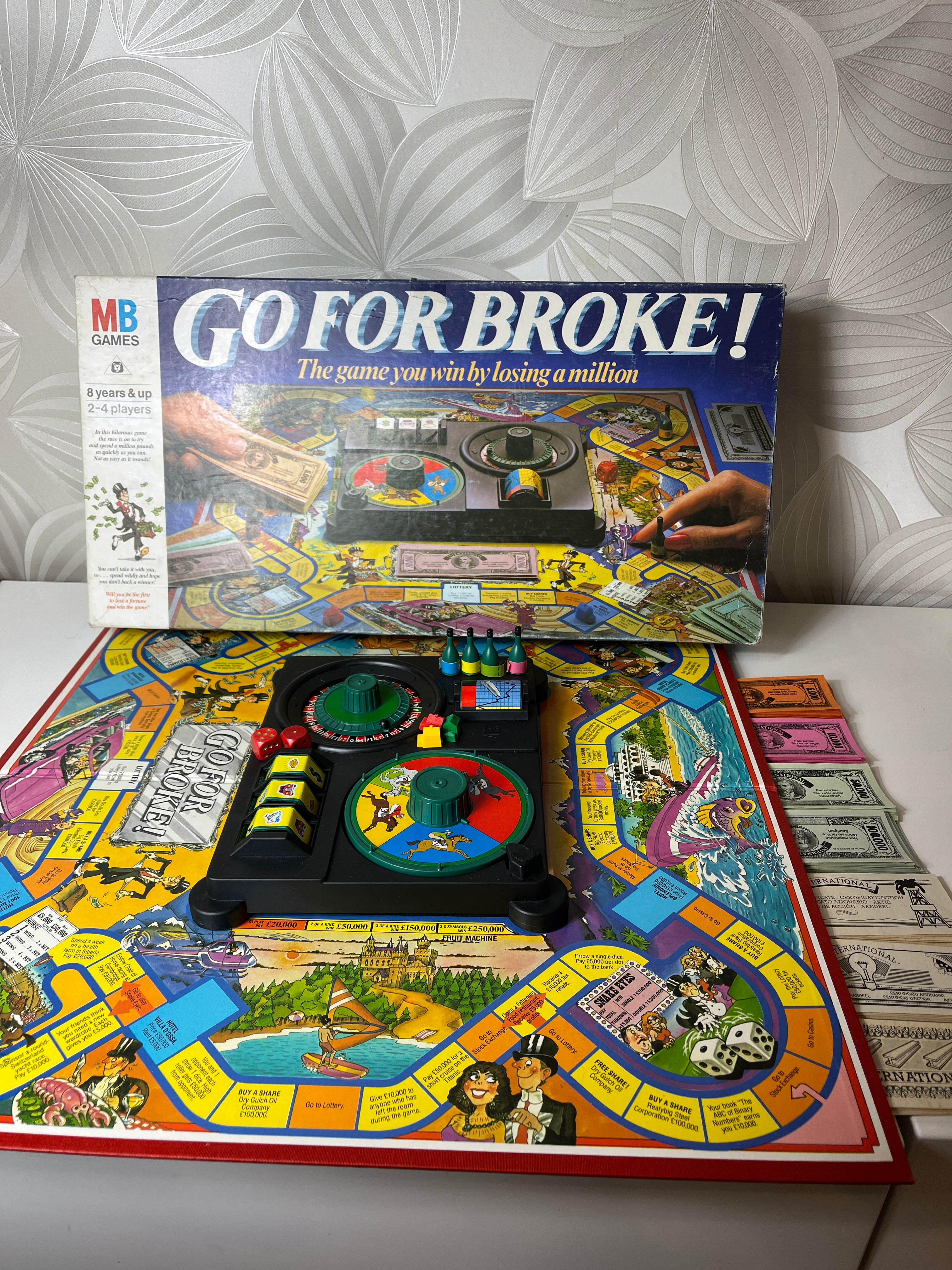 Vintažinis 1985-ųjų metų stalo žaidimas „Go for Broke!“