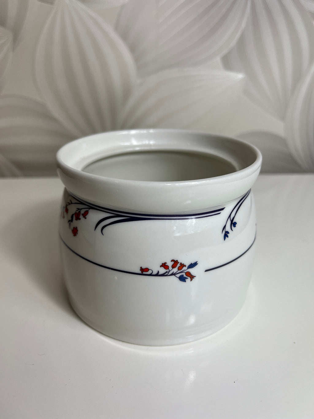 Vintažinė cukrinė Royal Doulton Fresh Flowers 1986