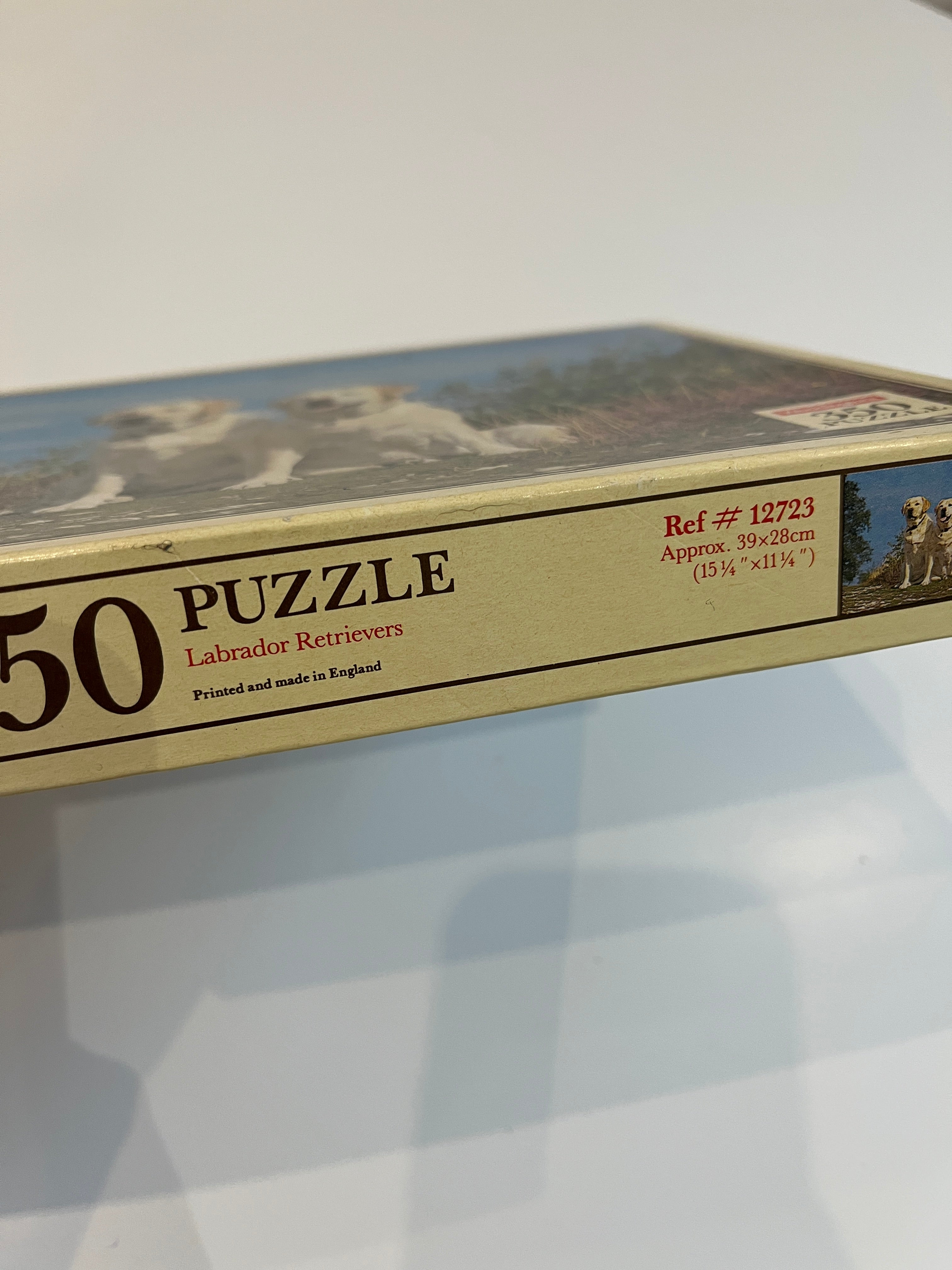 Dėlionė su labradorais