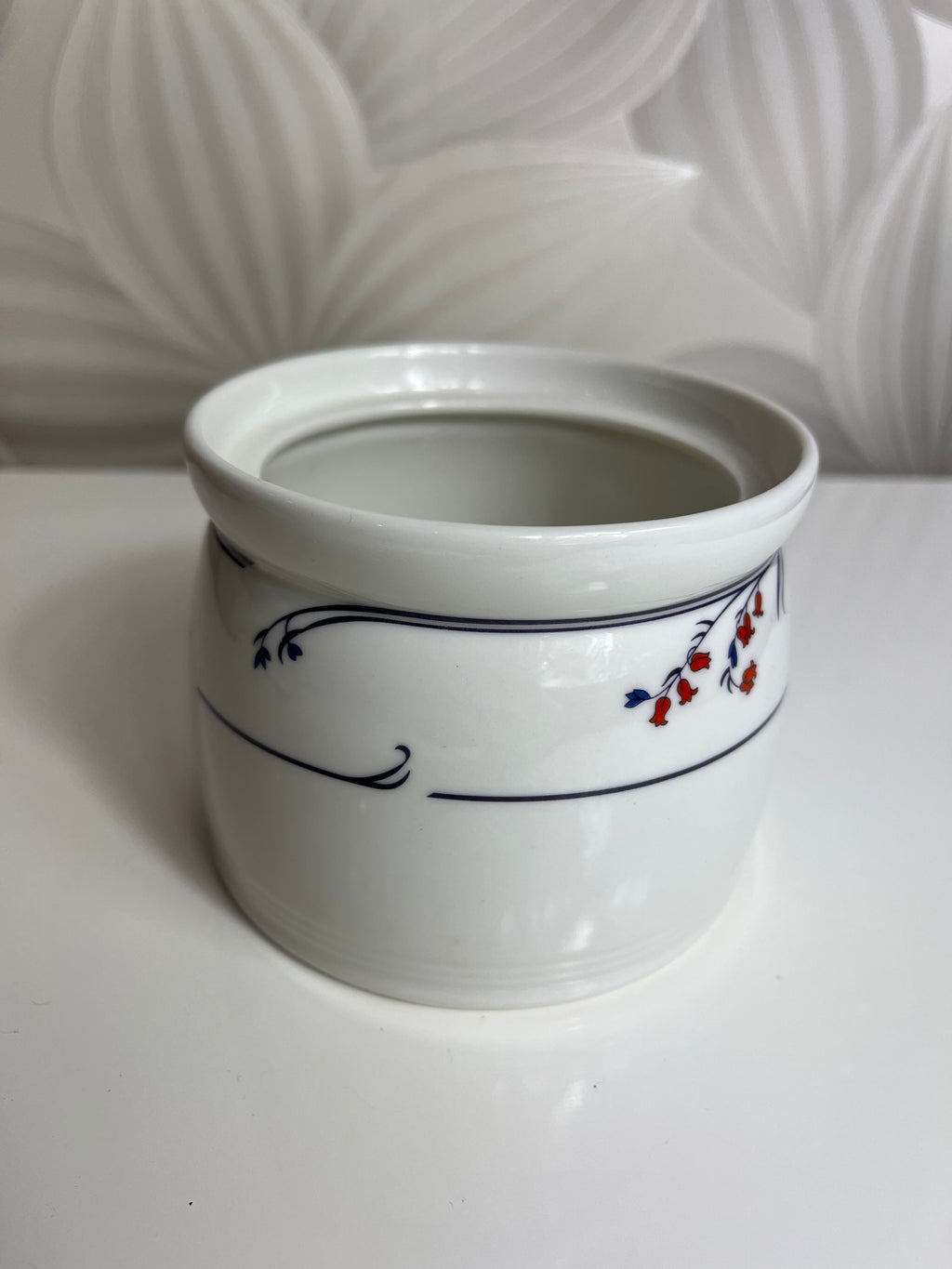 Vintažinė cukrinė Royal Doulton Fresh Flowers 1986