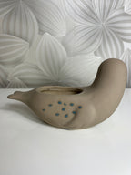 Keraminė rankų darbo ruonio figūrėlė-vazonas