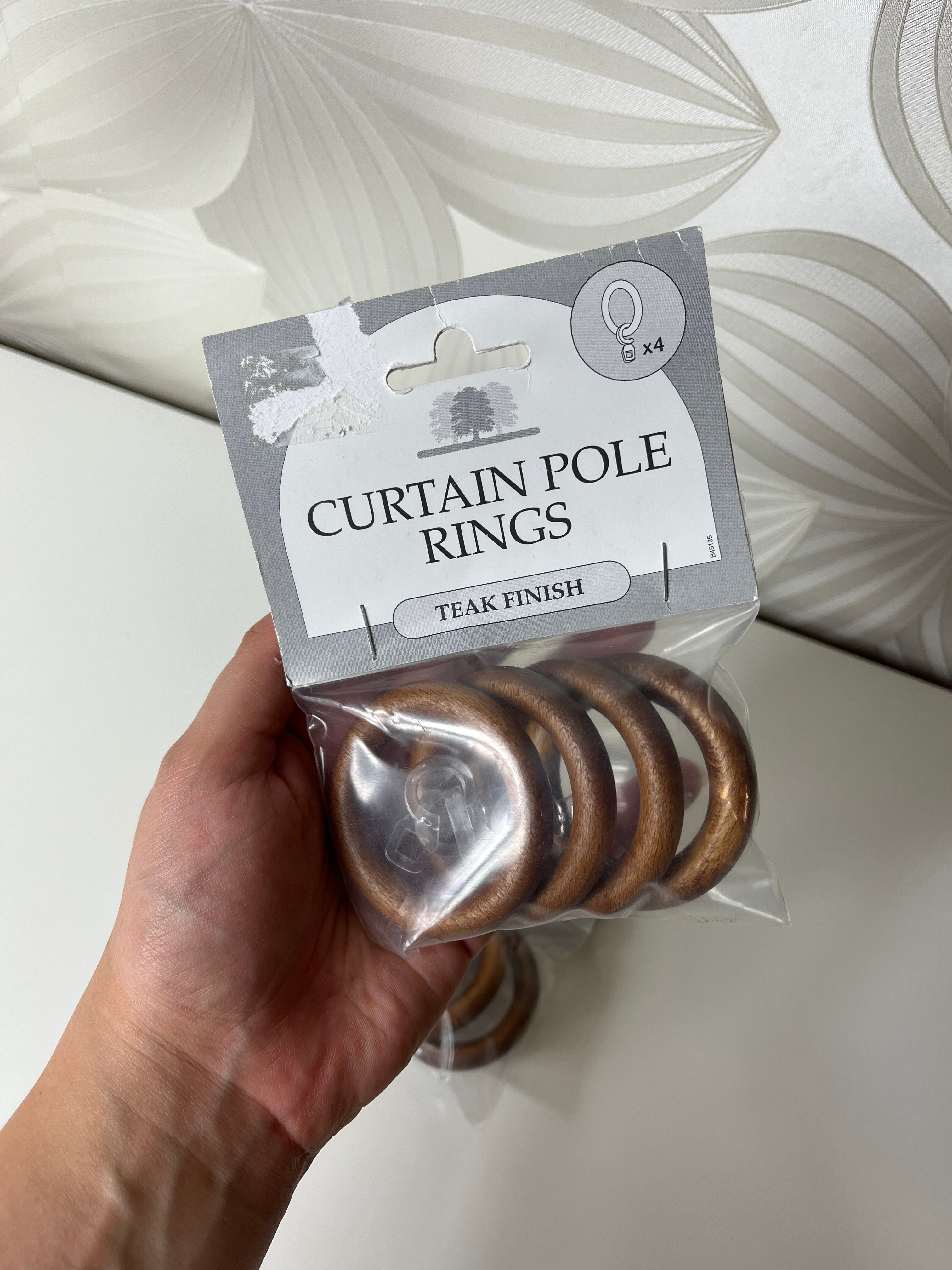 Karnizo žiedai su kabliukais (2 pakuotės)