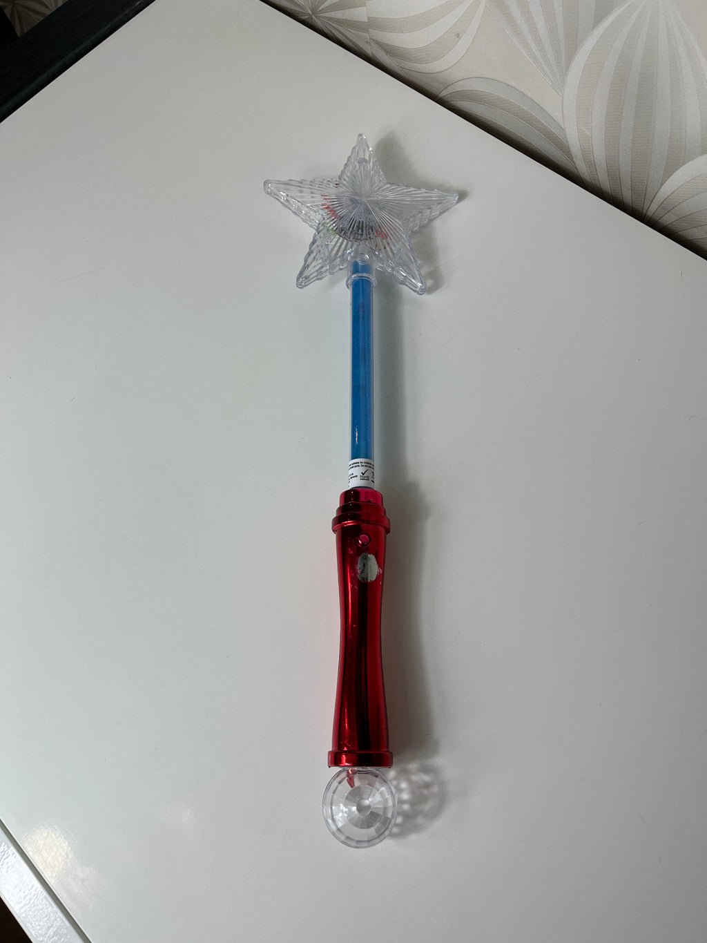 Šviečianti ir žybsinti lazdelė