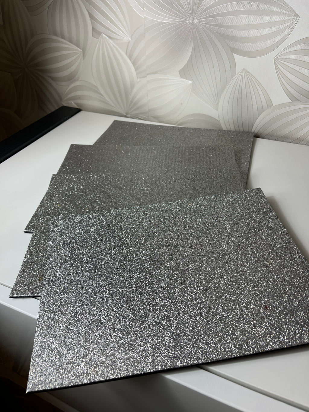 Blizgūs padėkliukai (4 vnt.)