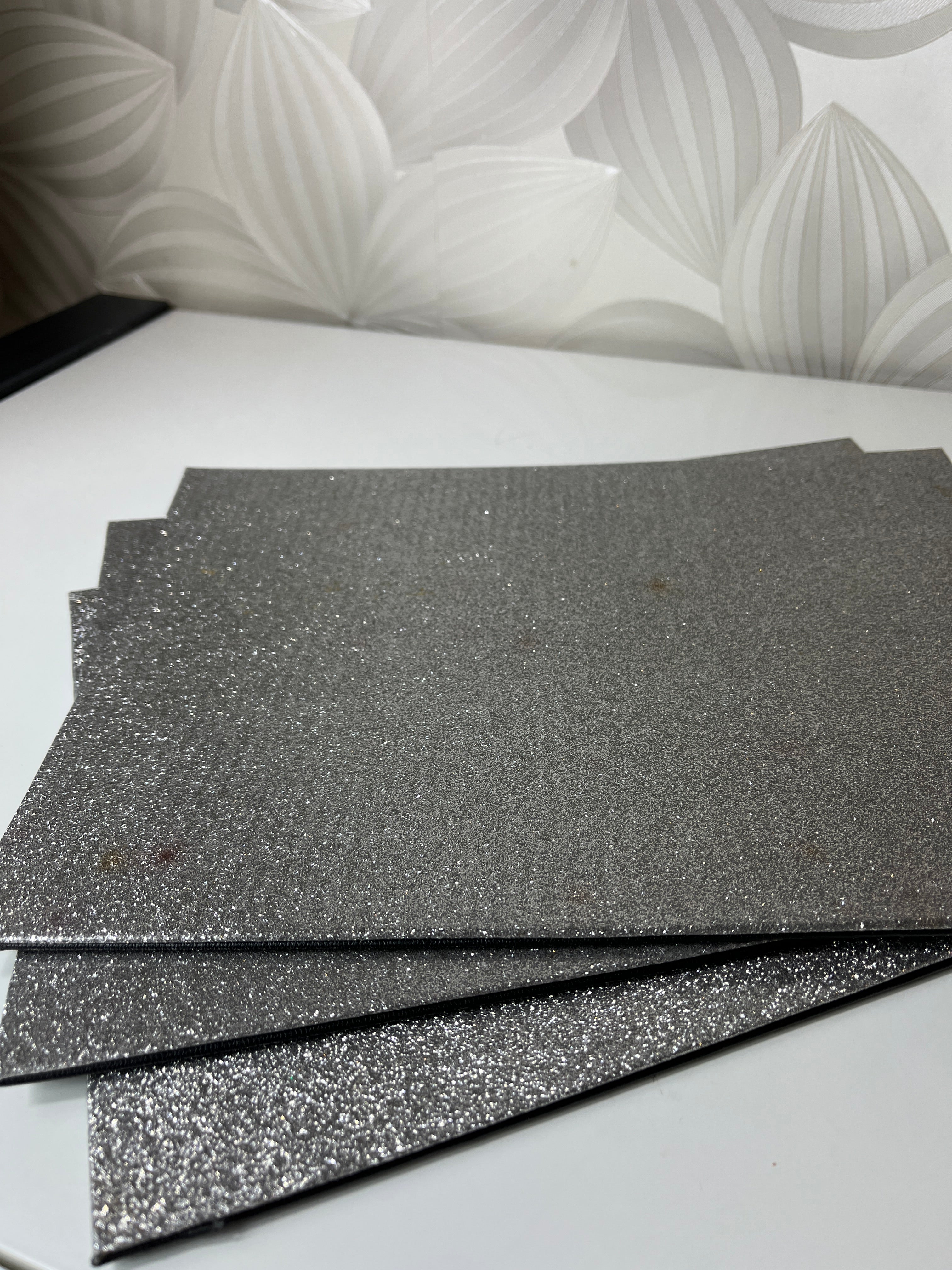 Blizgūs padėkliukai (4 vnt.)