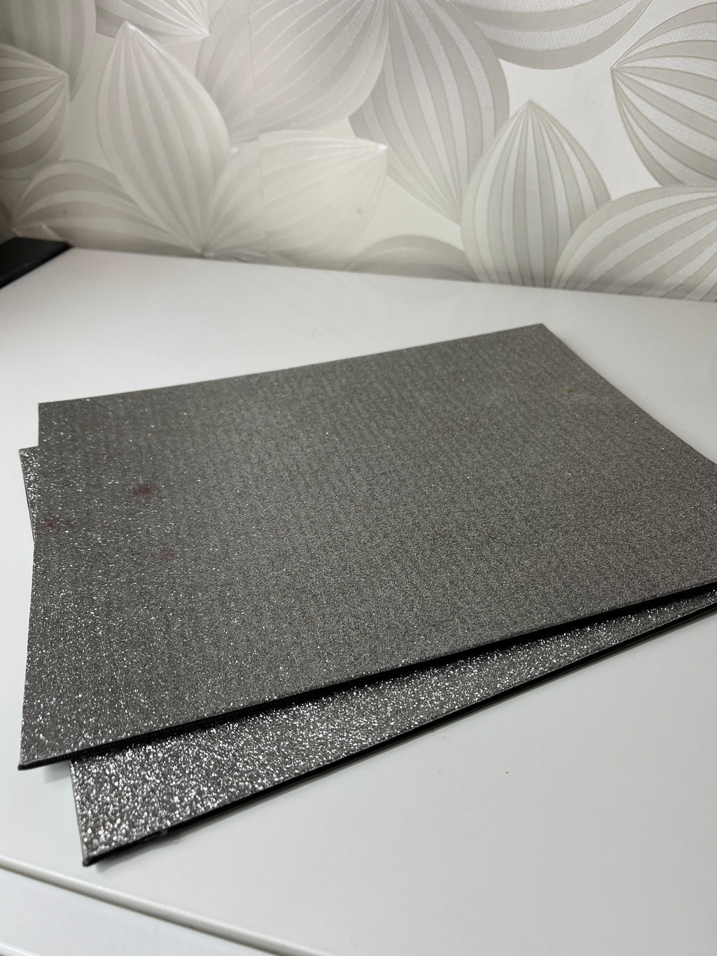 Blizgūs padėkliukai (4 vnt.)