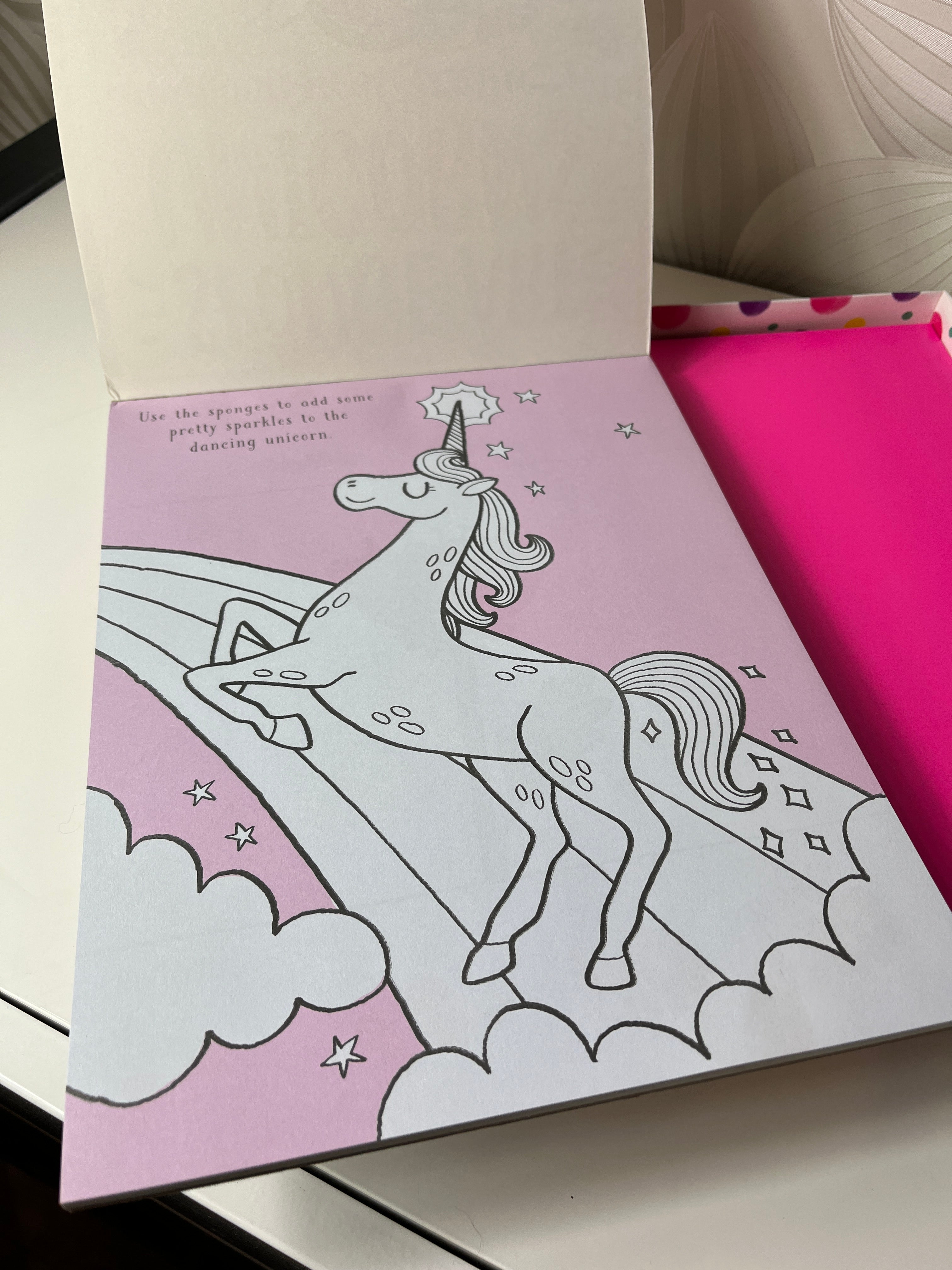 Kūrybinis rinkinys vaikams „Sponge Art: Unicorns and Magical Creatures“