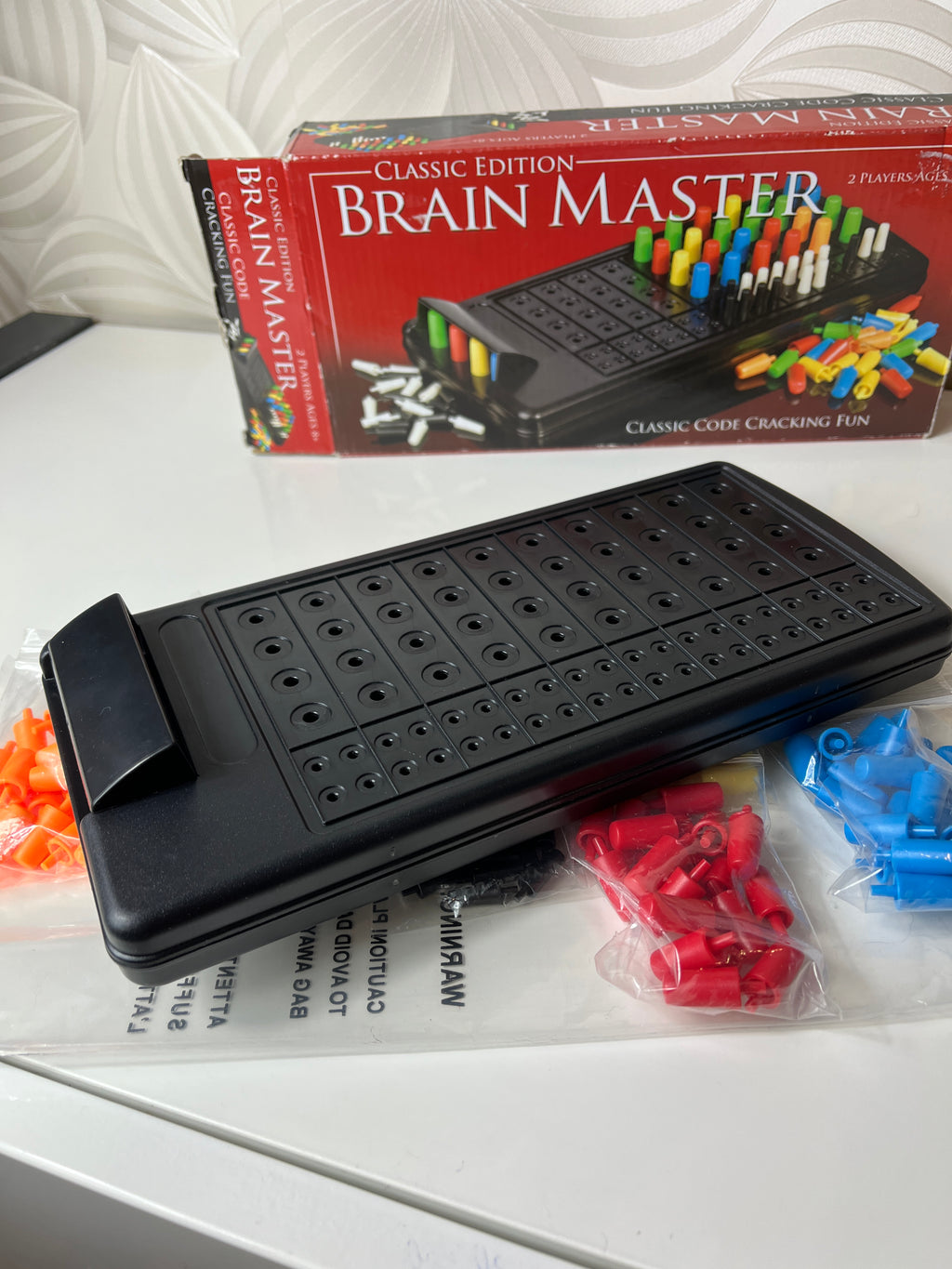 Stalo žaidimas „Brain Master“