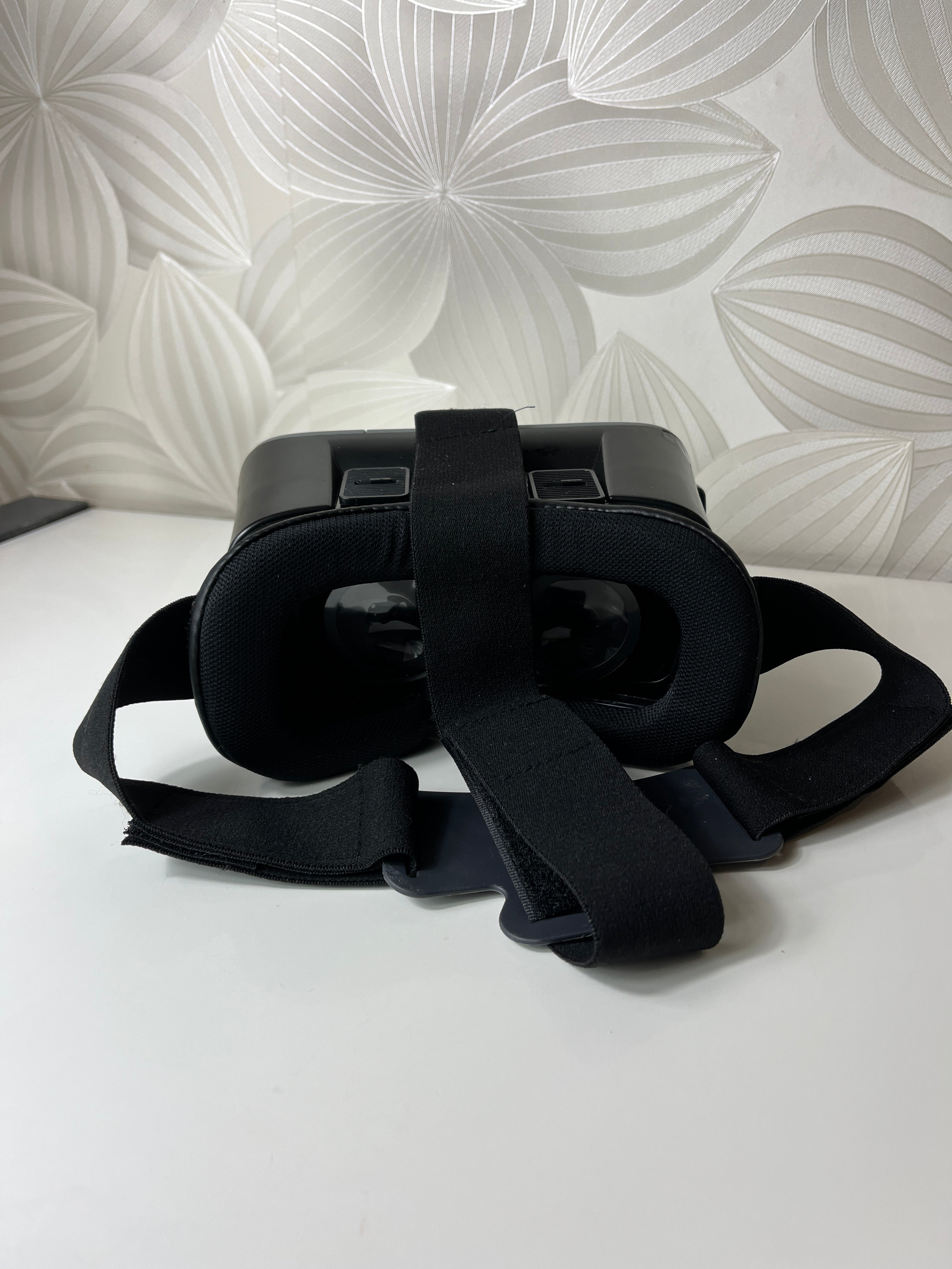 Virtualios realybės akiniai telefonui „YouReality“