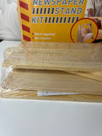 Medinio stovo žurnalams ar laikraščiams gamybos rinkinys