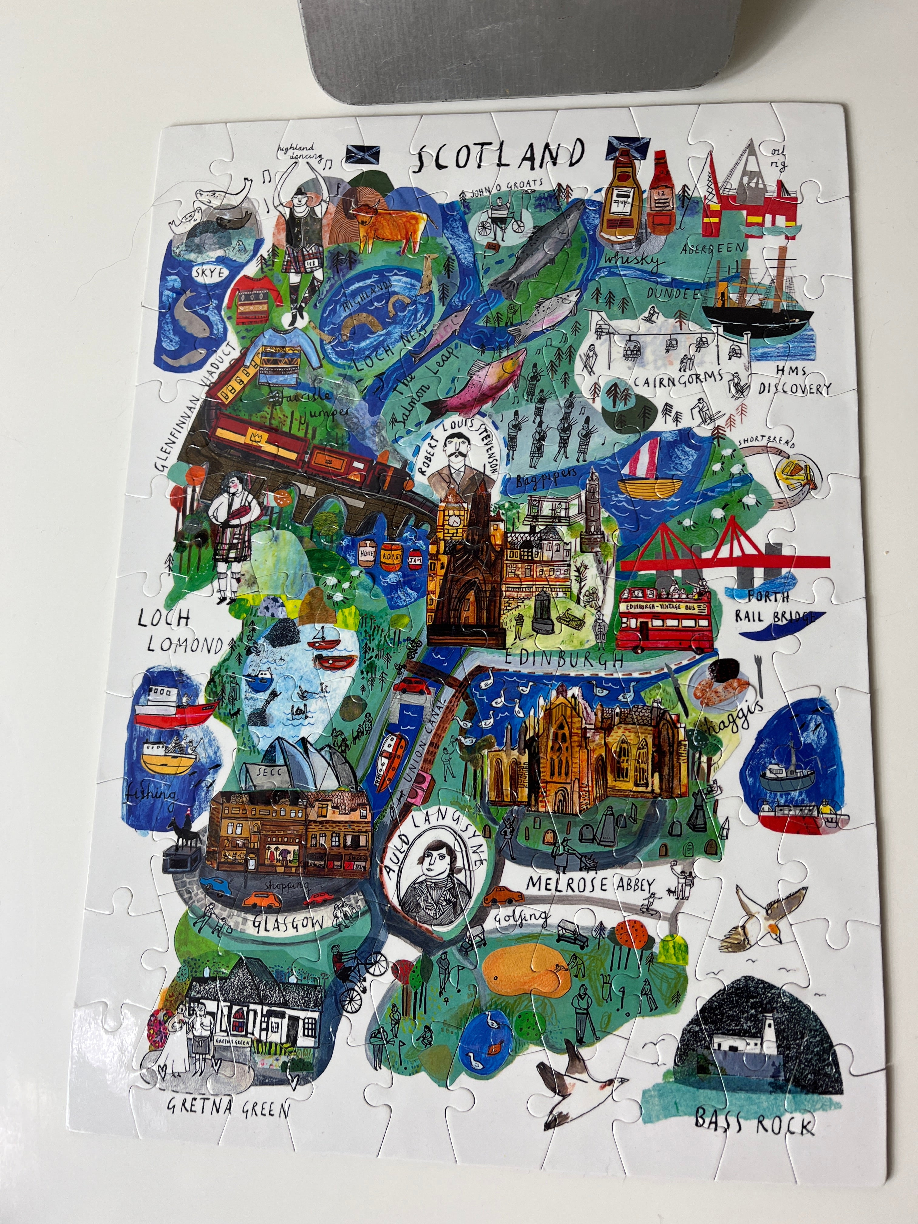 Nedidelė dėlionė „Scotland – Mapped Out“