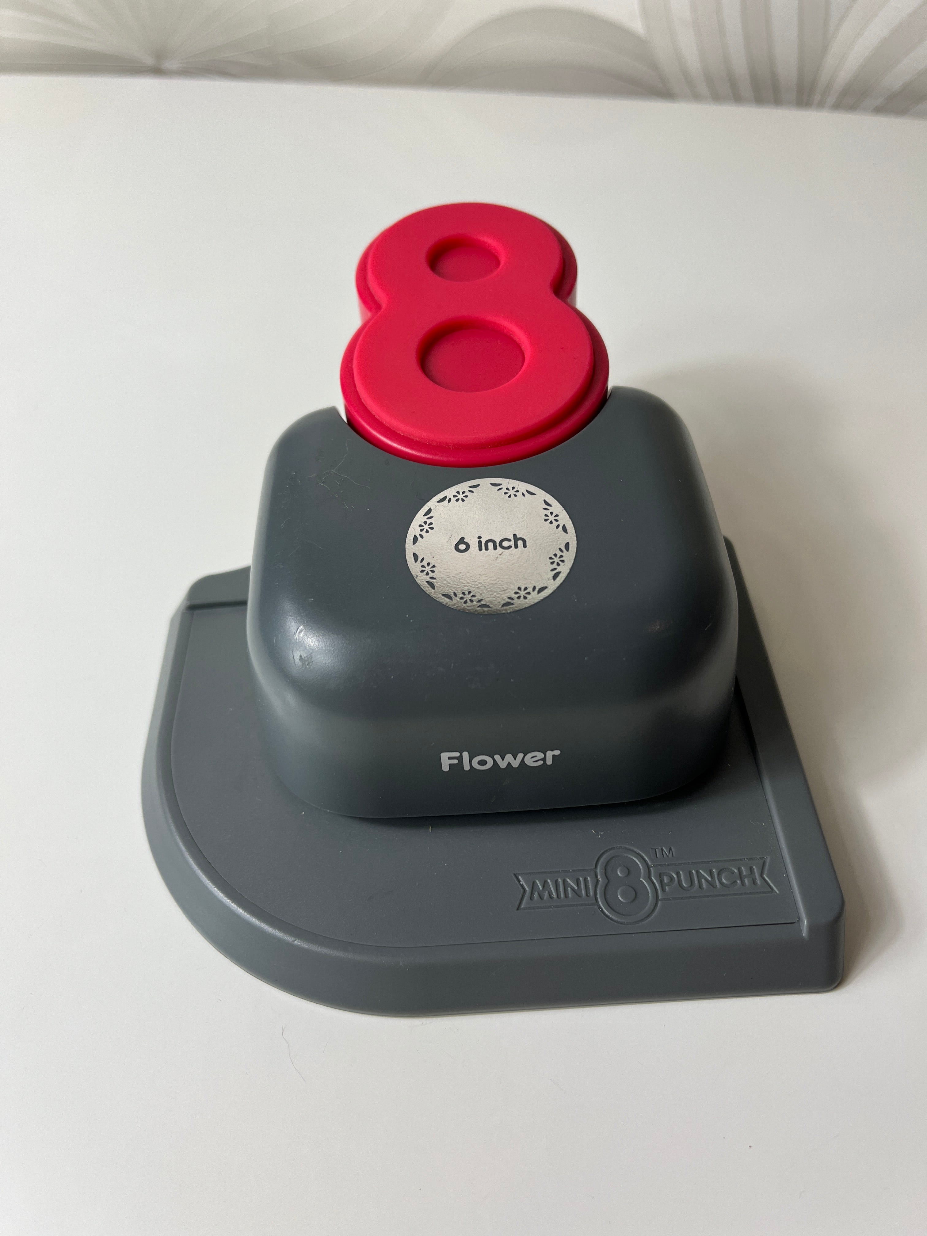 Dekoratyvinis skylamušis