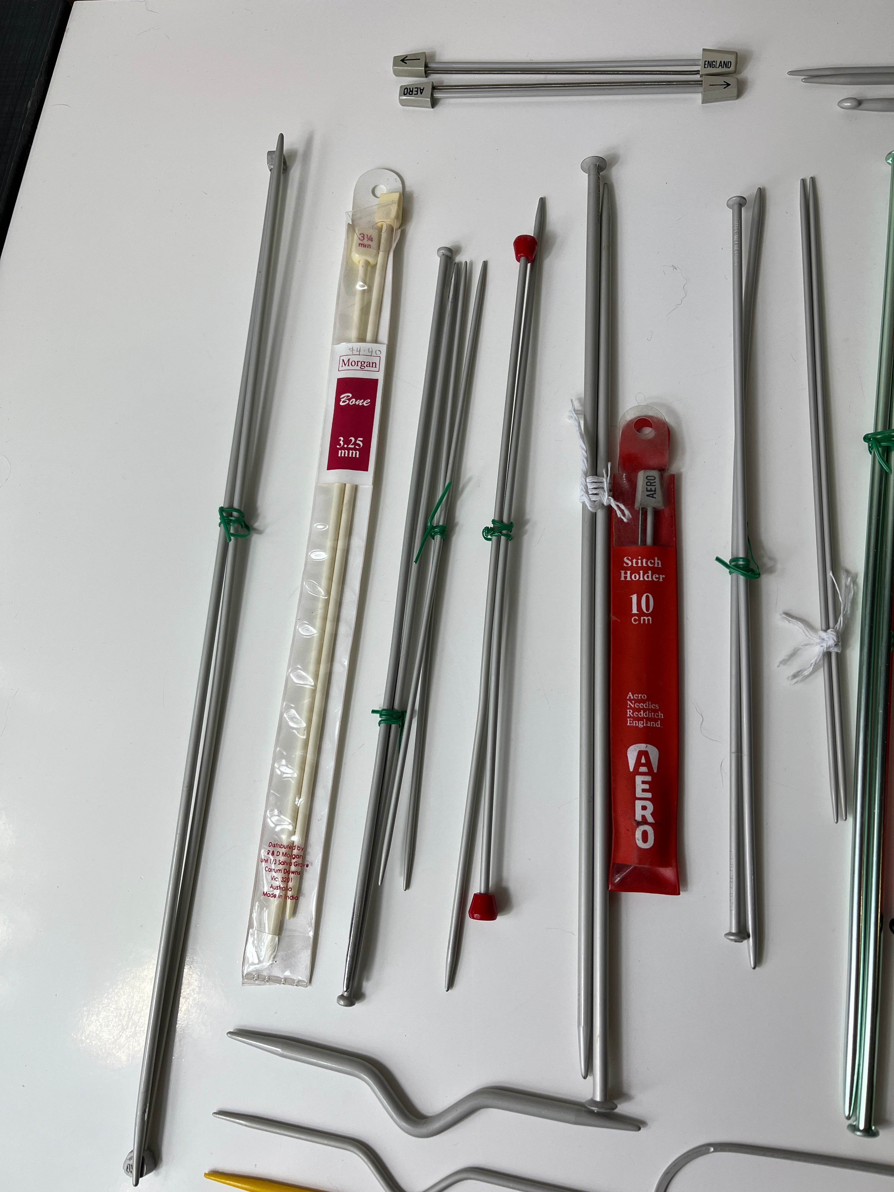 Mezgimo reikmenų rinkinys