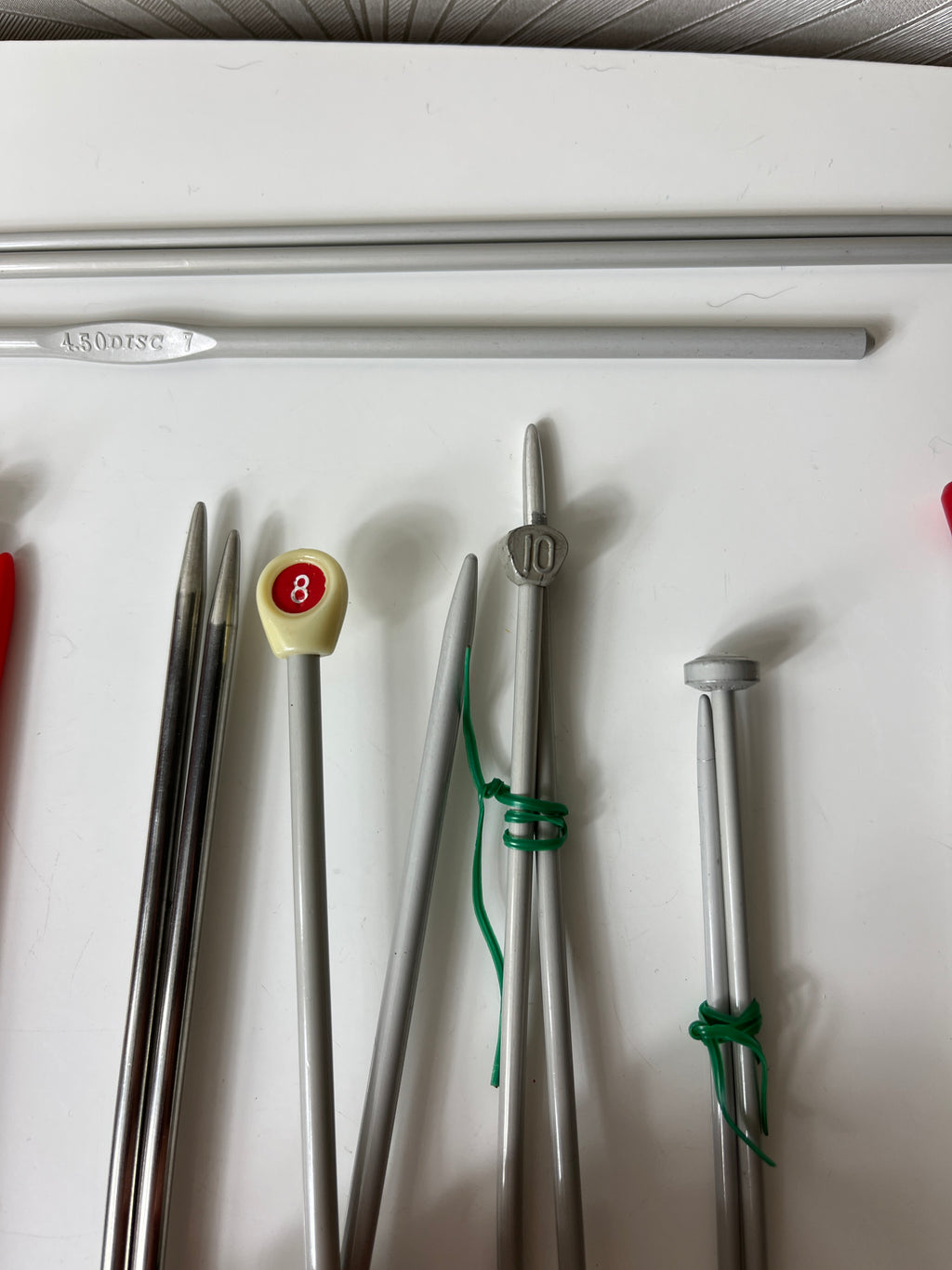 Mezgimo reikmenų rinkinys