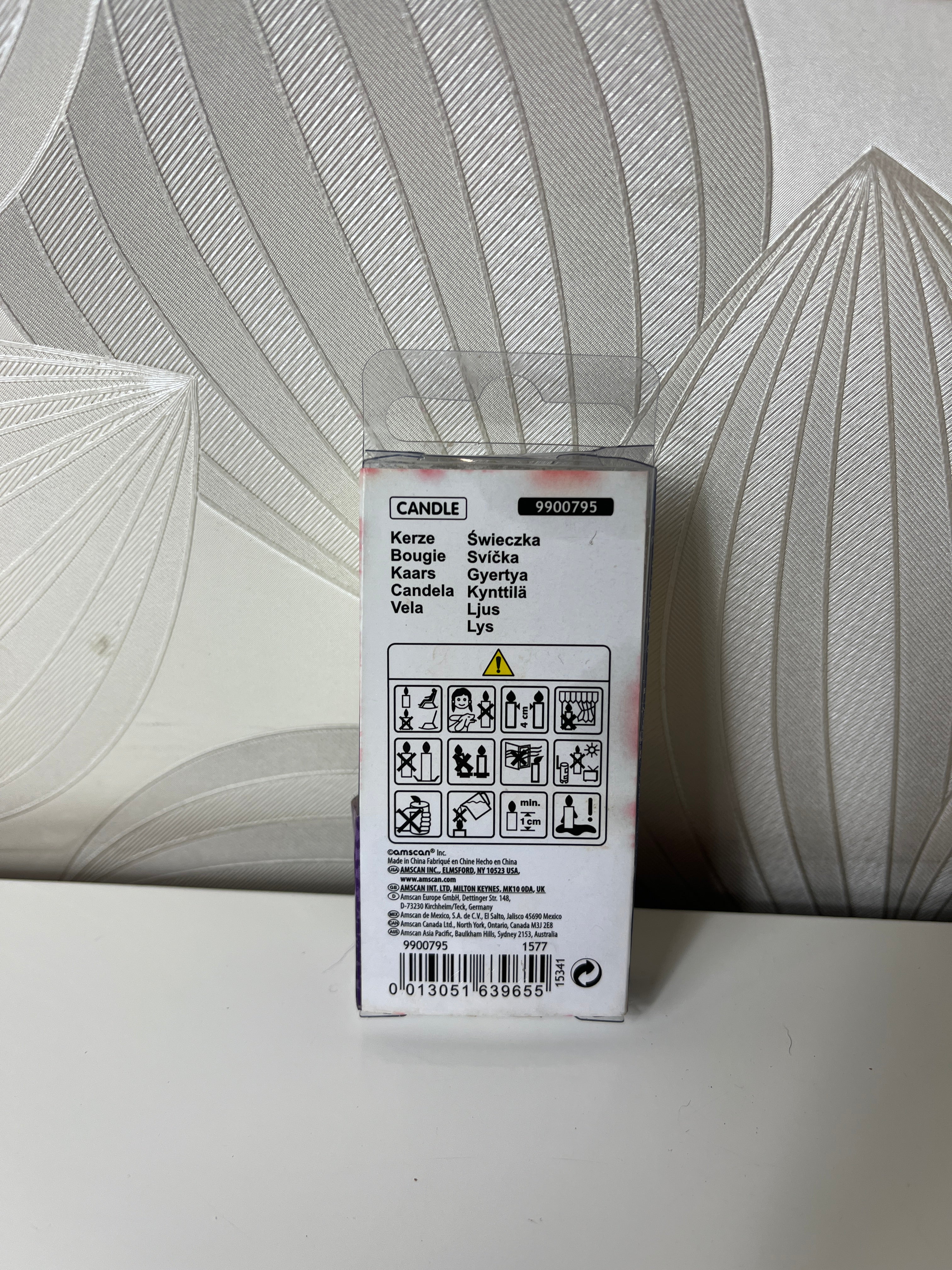 Šventinė žvakutė su skaičiumi „7“ (nedidelė)