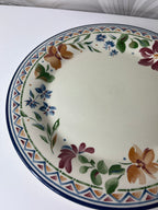 Gėlėta „Staffordshire“ lėkštė