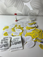 Stalo žaidimas „Who’s in the Bag?“