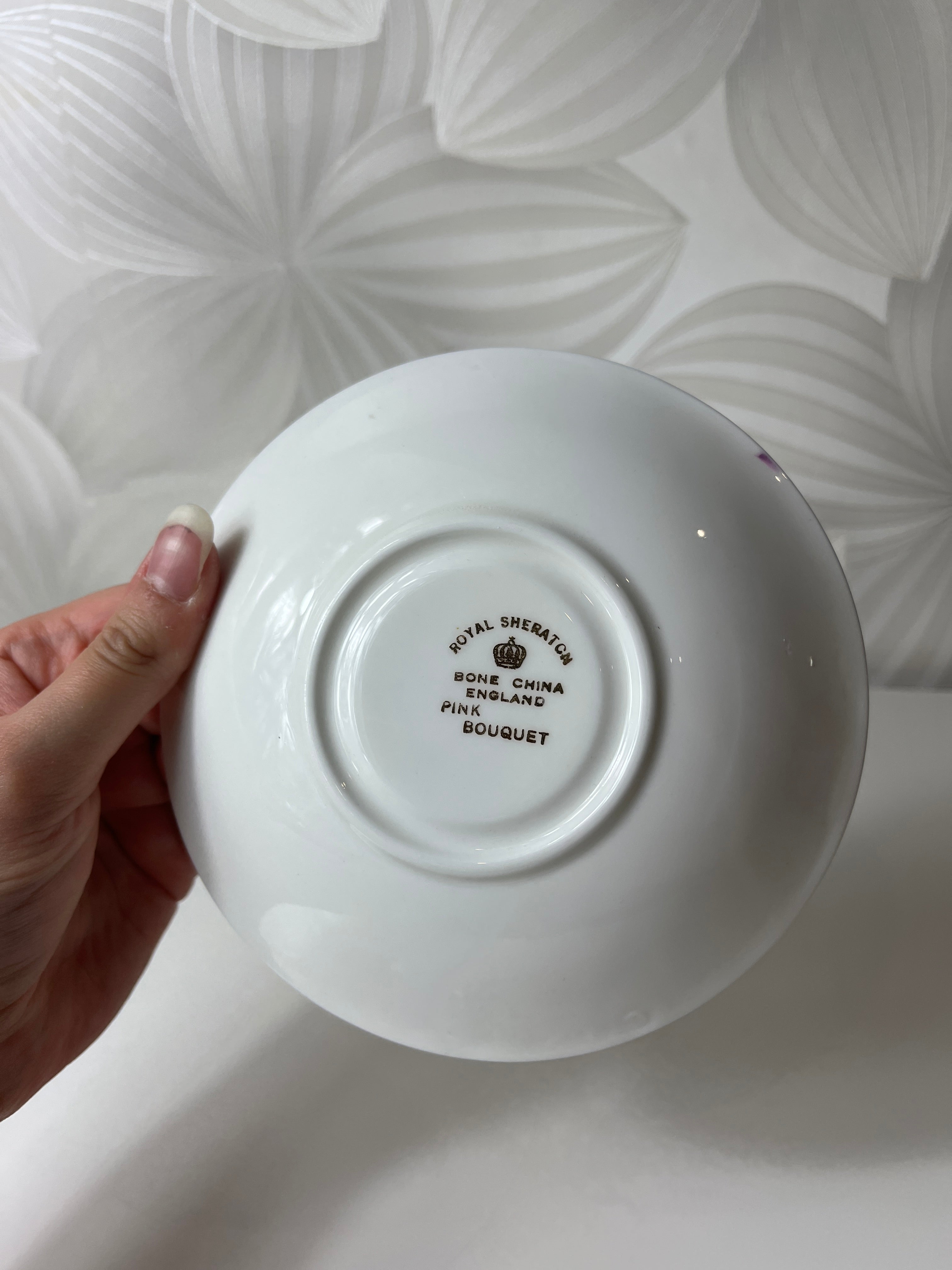 Vintažinė rožinė lėkštelė puodeliui