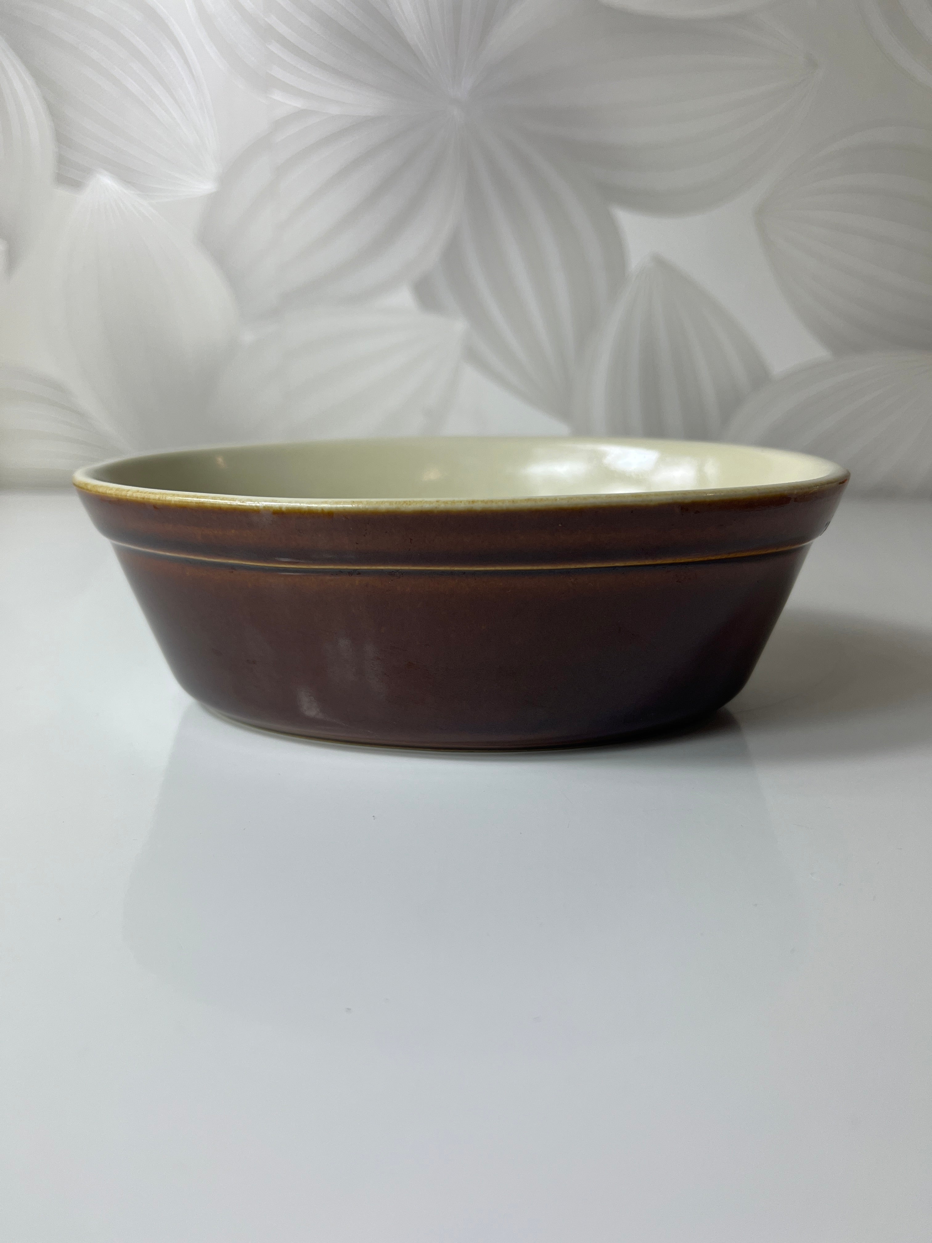 Keramikinis rudos spalvos dubenėlis