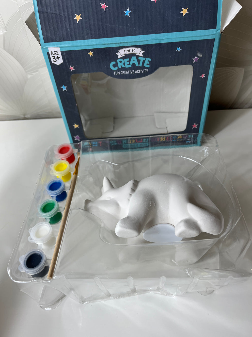 Kūrybinis rinkinys vaikams „Nutapyk savo dinozaurą – taupyklę“