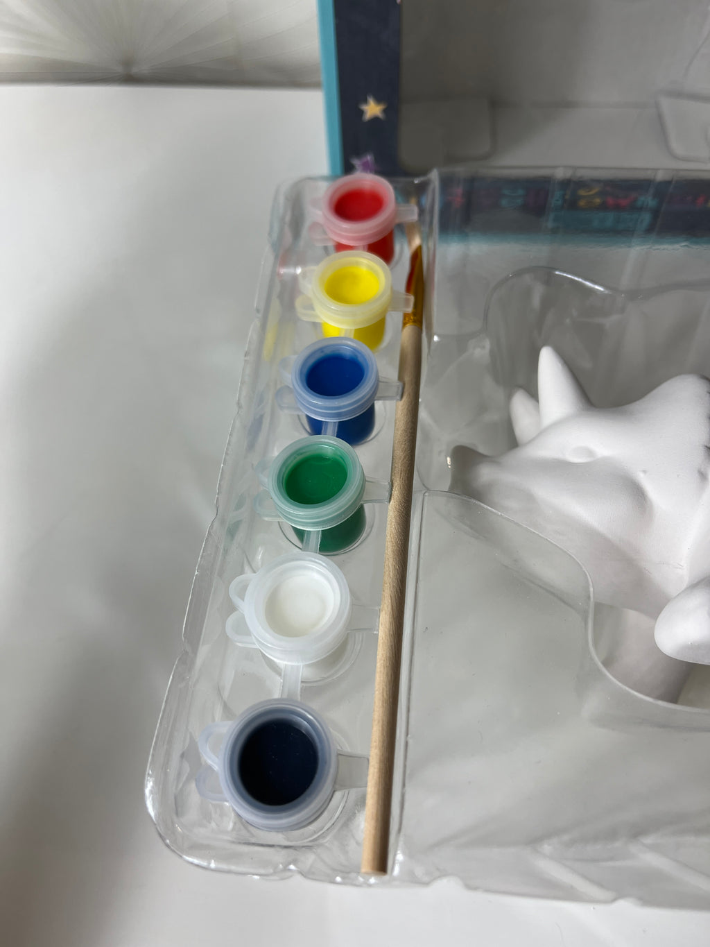 Kūrybinis rinkinys vaikams „Nutapyk savo dinozaurą – taupyklę“