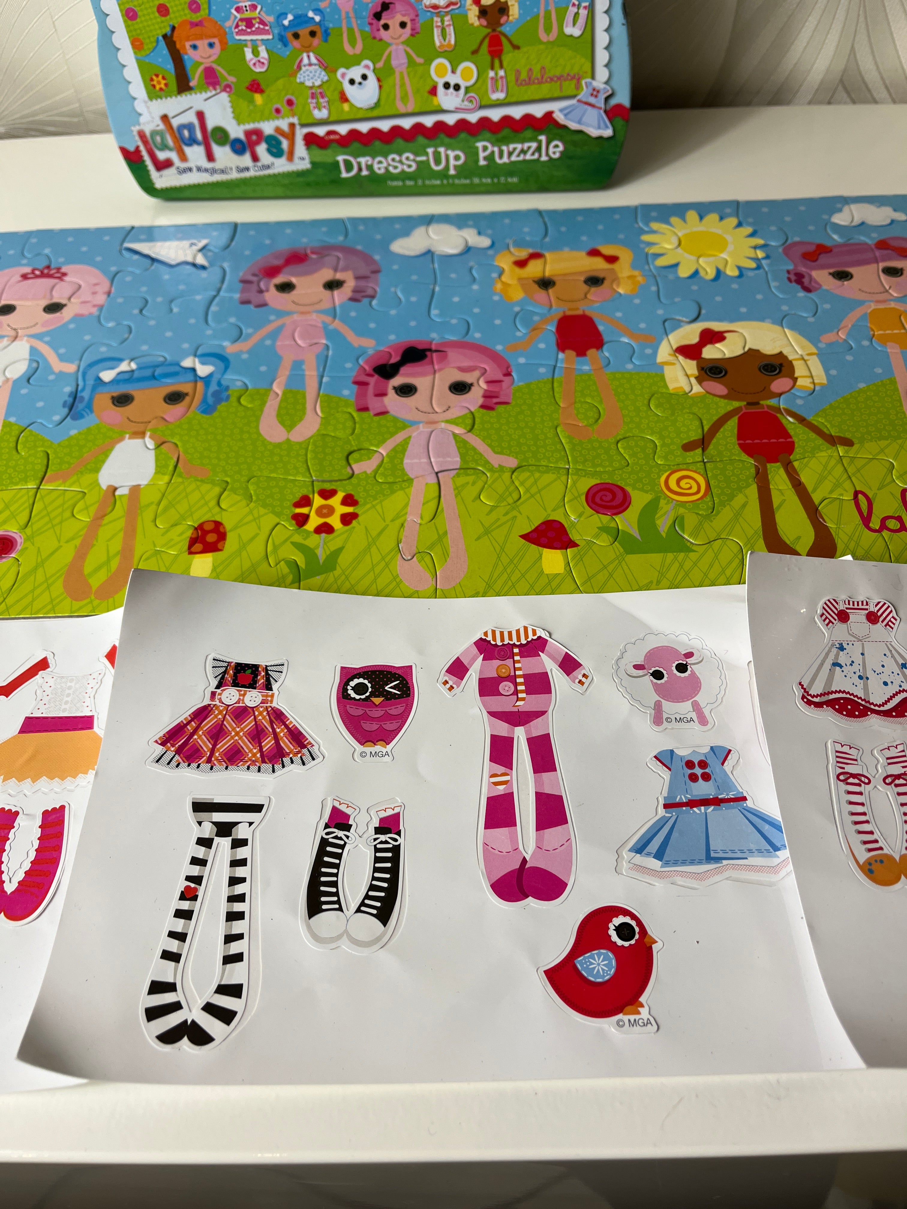 Vaikiška dėlionė – stalo žaidimas „Lalaloopsy Dress-Up Puzzle“