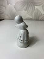 Vintažinė porcelianinė smuikininkės figūrėlė