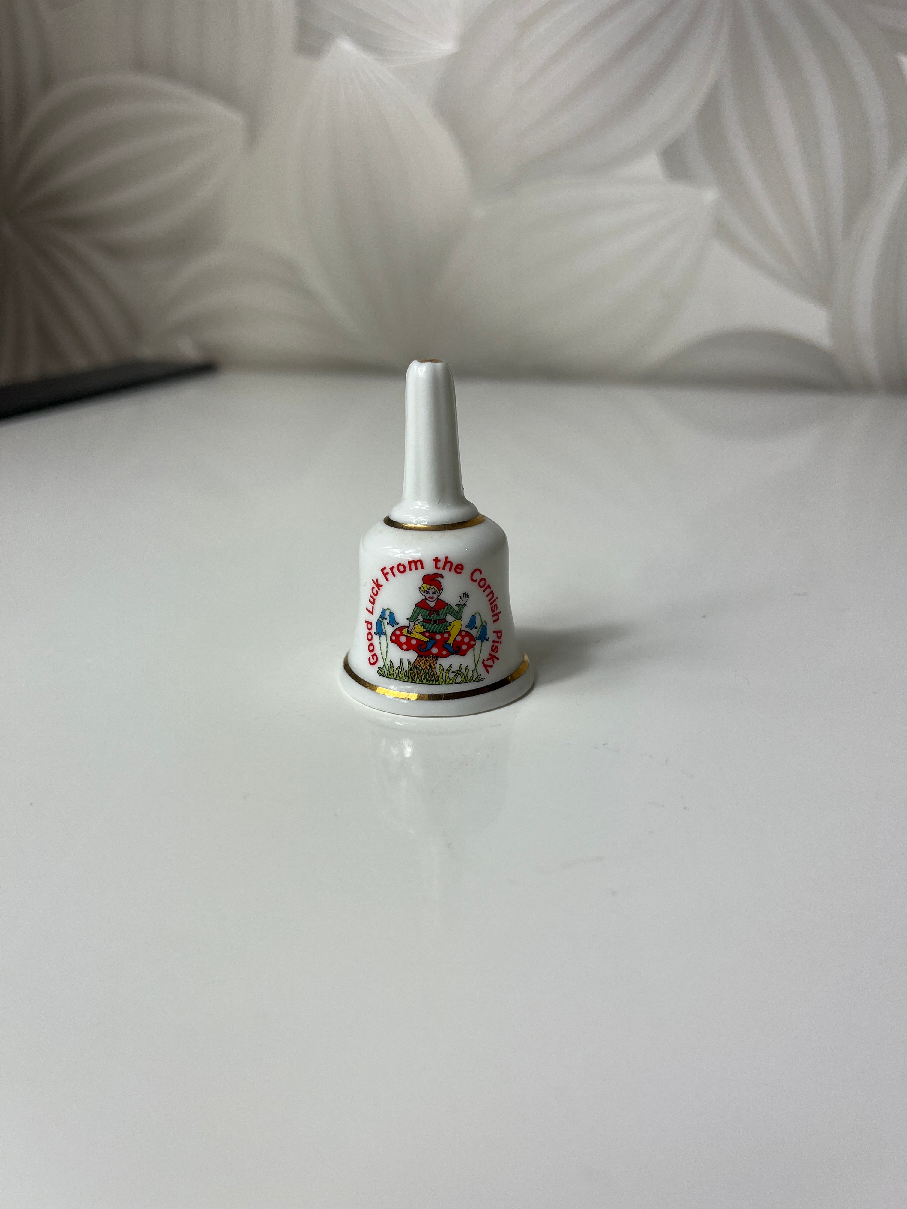 Nedidelis vintažinis varpelis