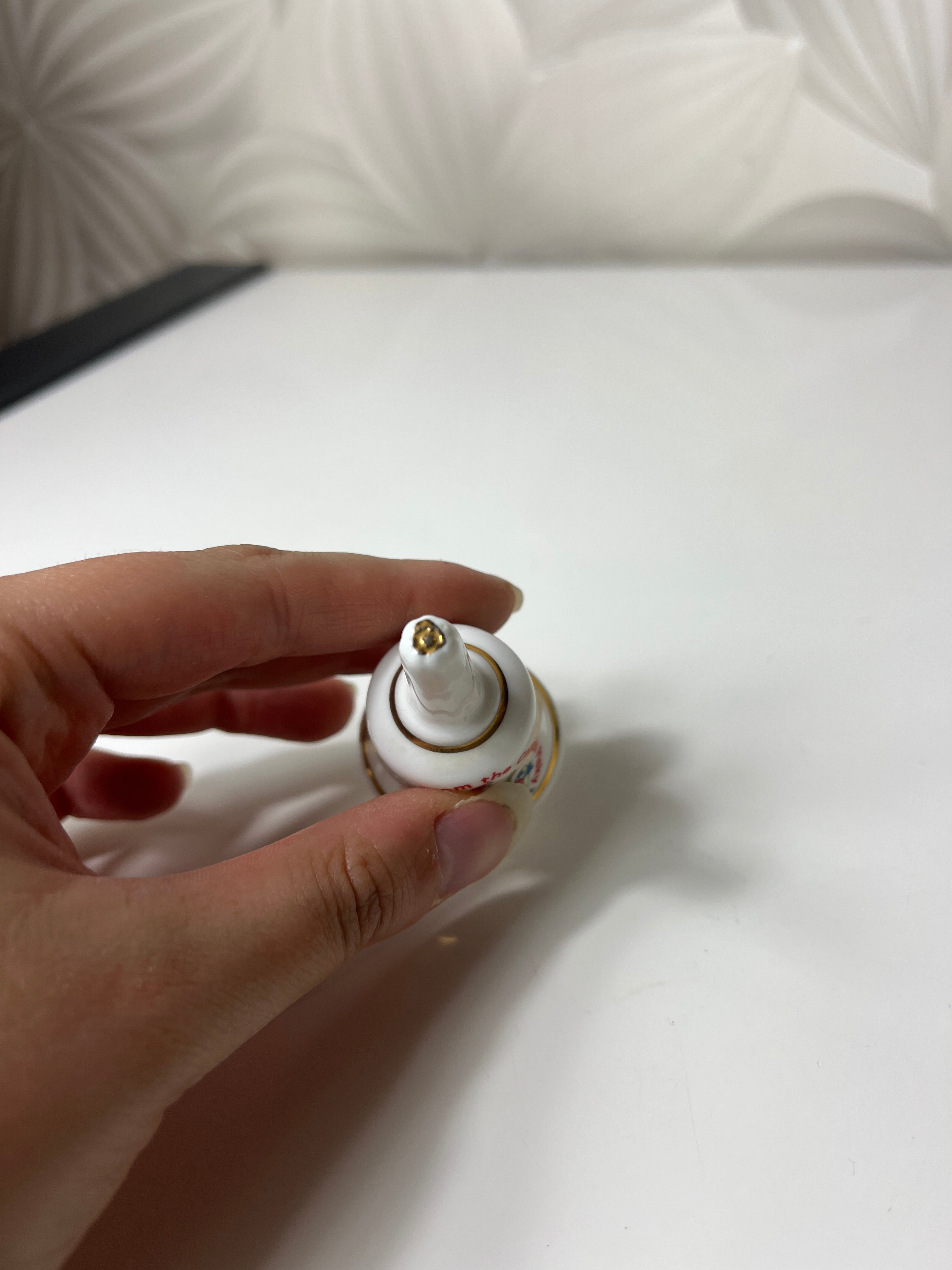 Nedidelis vintažinis varpelis