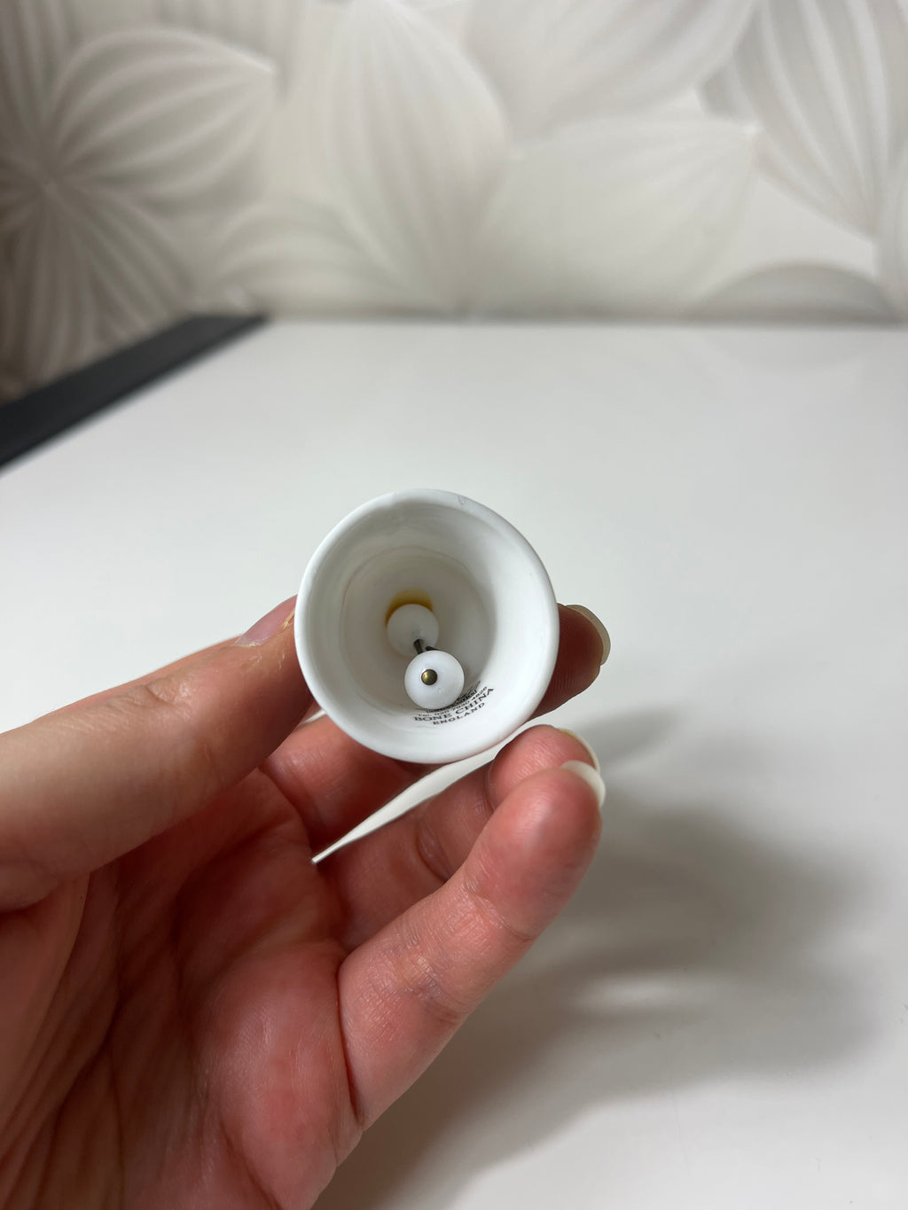 Nedidelis vintažinis varpelis