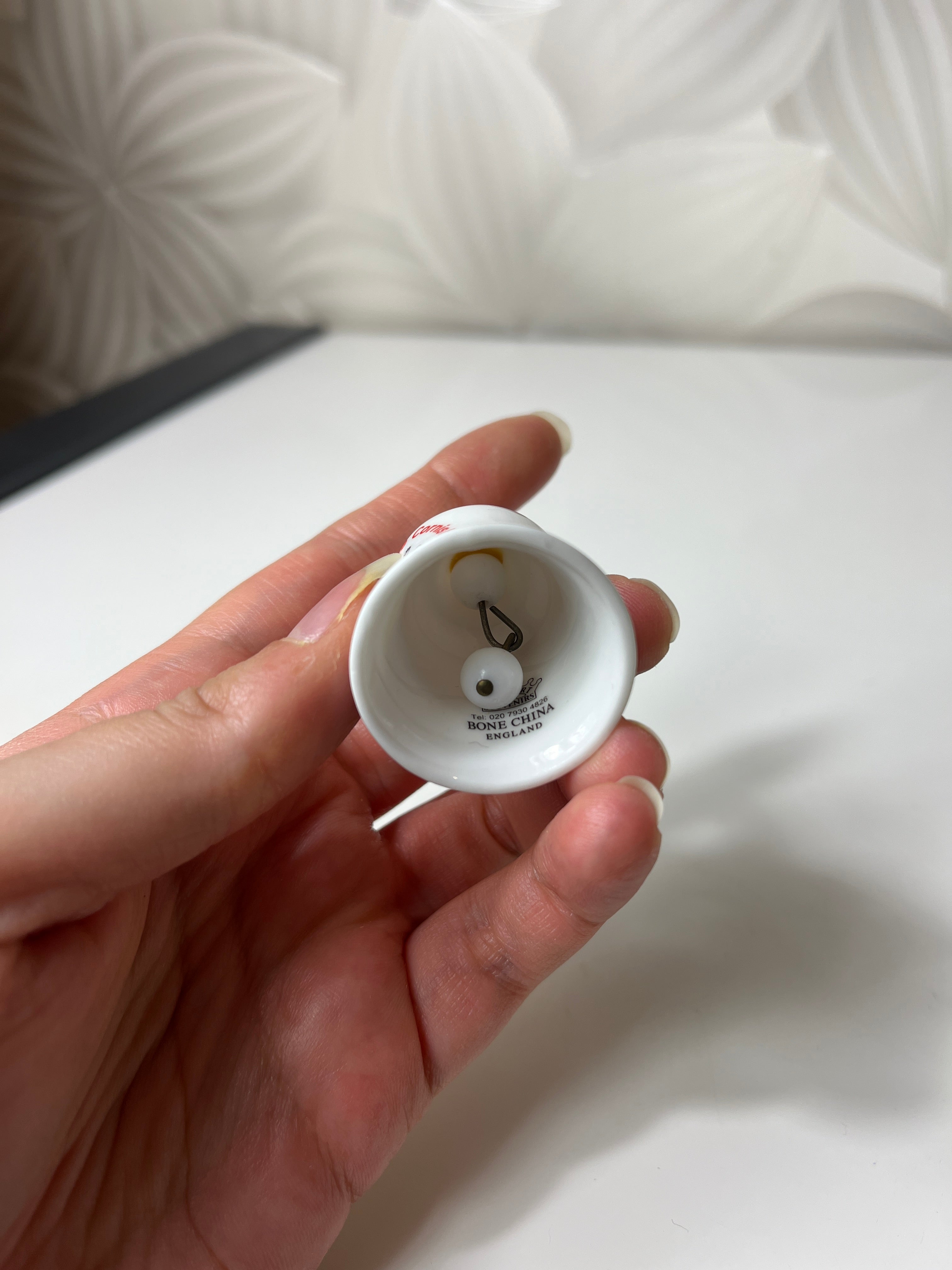 Nedidelis vintažinis varpelis