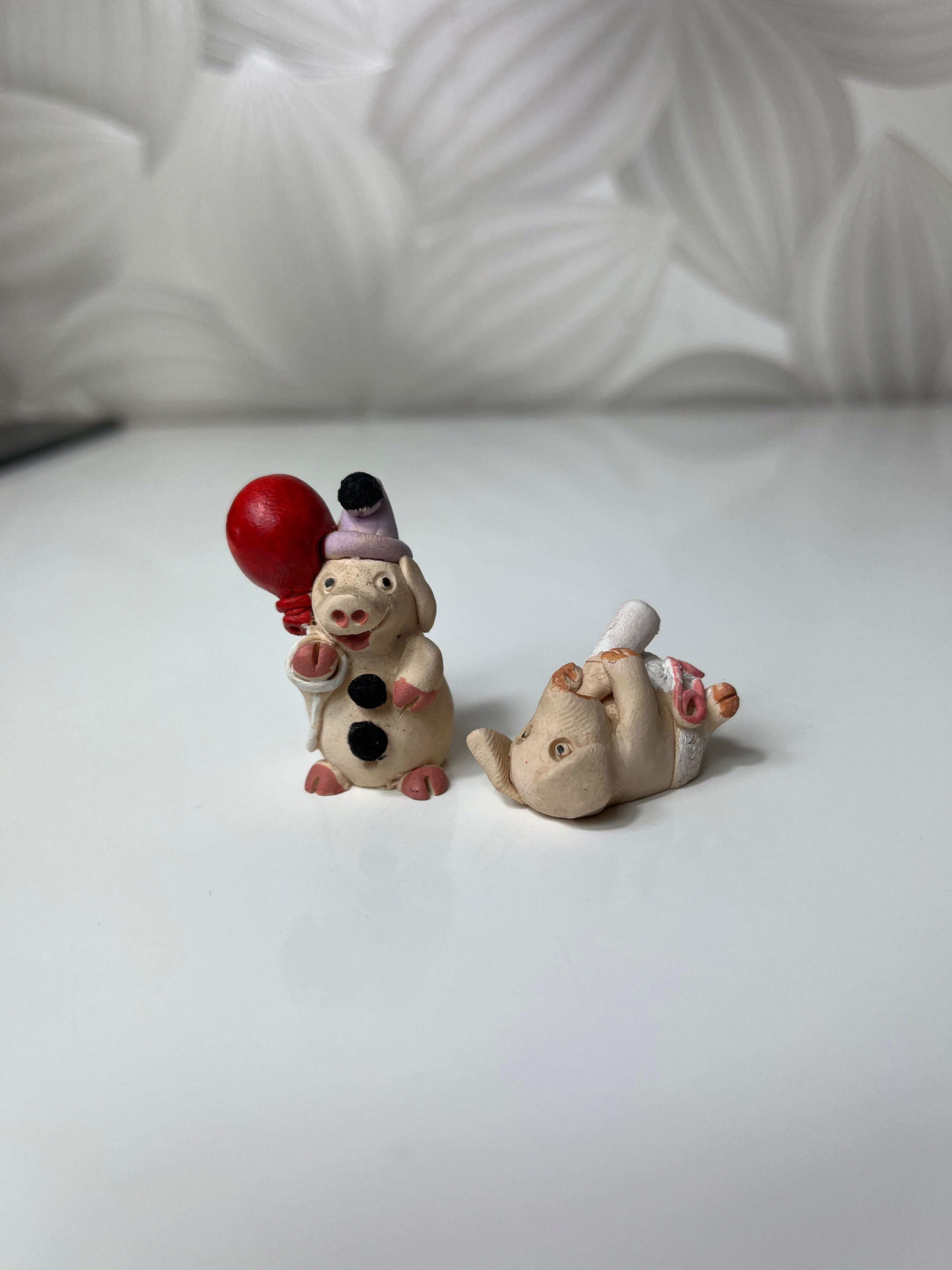 Figūrėlės „Pigs Anonymous“