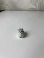 Maža keramikinė kiaulytė