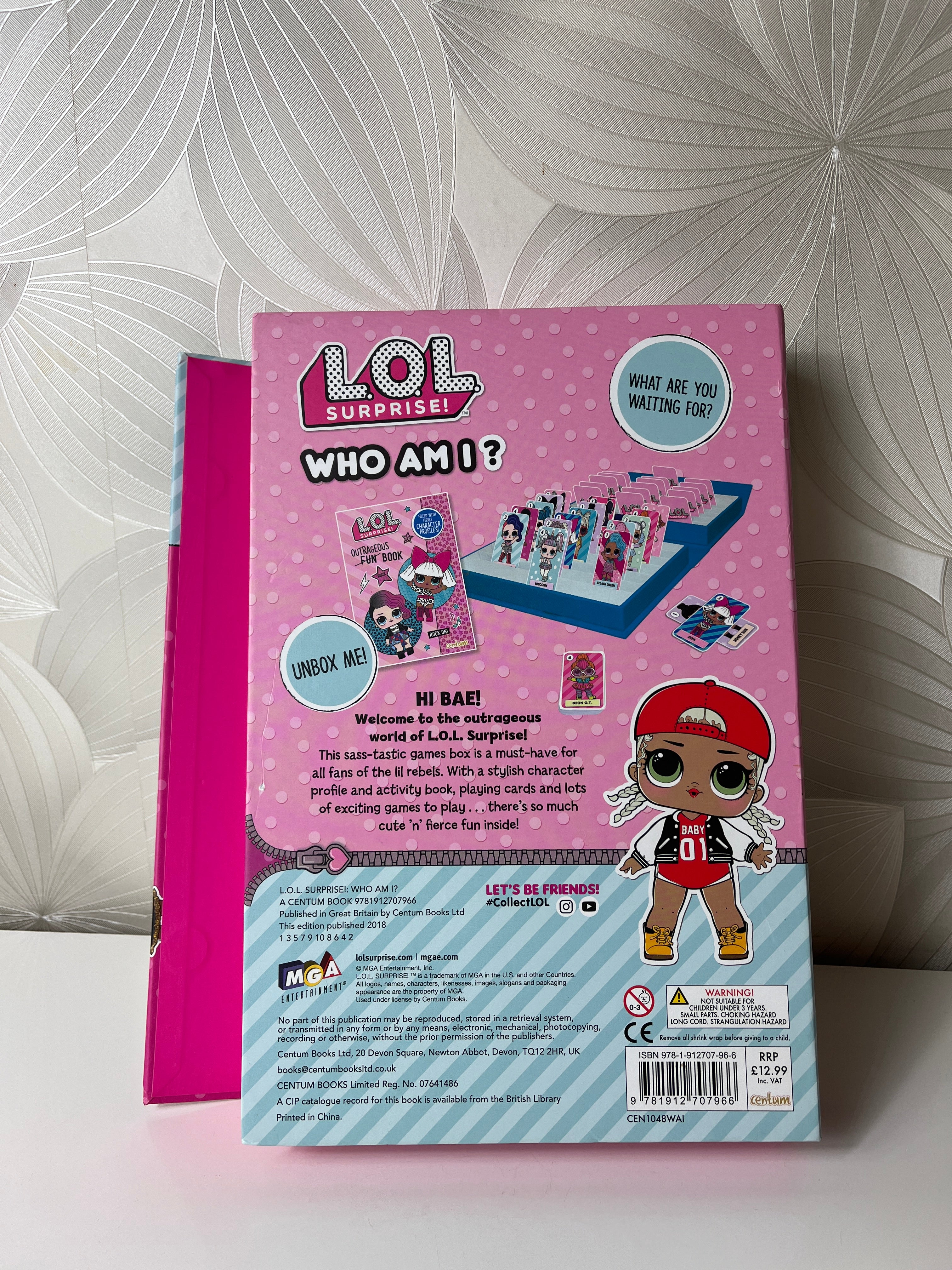 Stalo žaidimo L.O.L. Surprise rinkinys