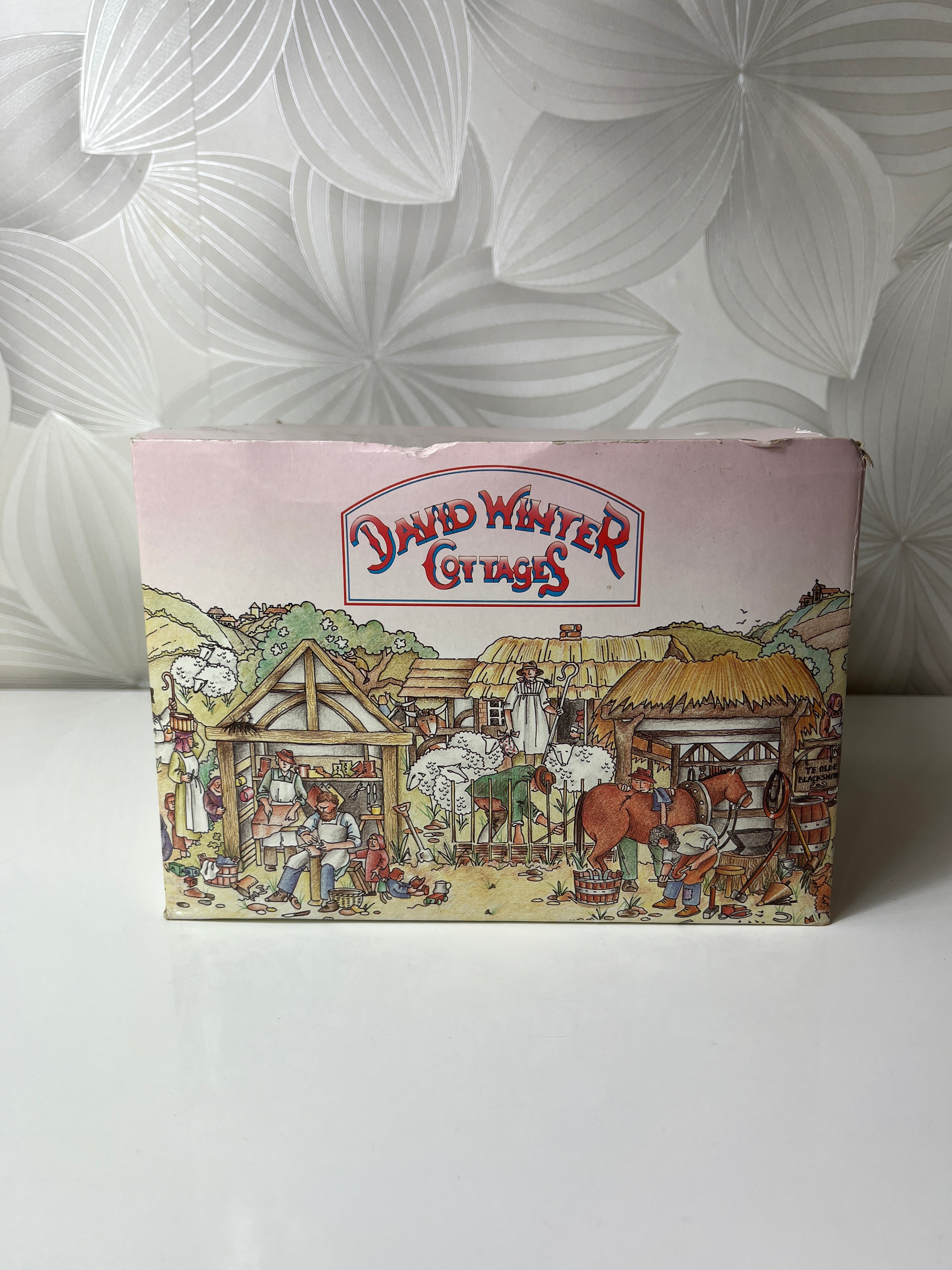 Kolekcinis vintažinis keraminis namelis David Winter gamybos