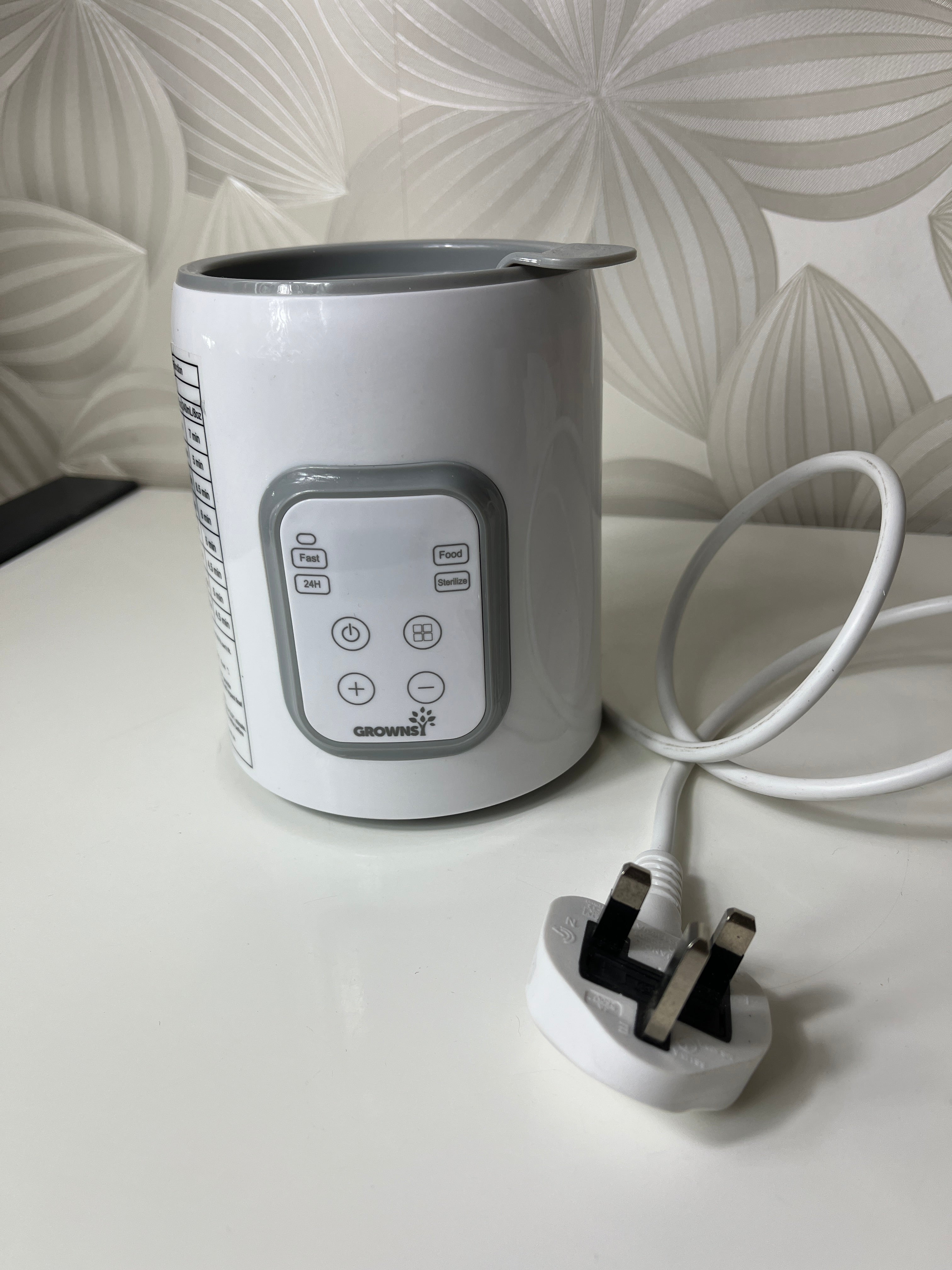 Elektrinis buteliuko šildytuvas – sterilizatorius „Growns“