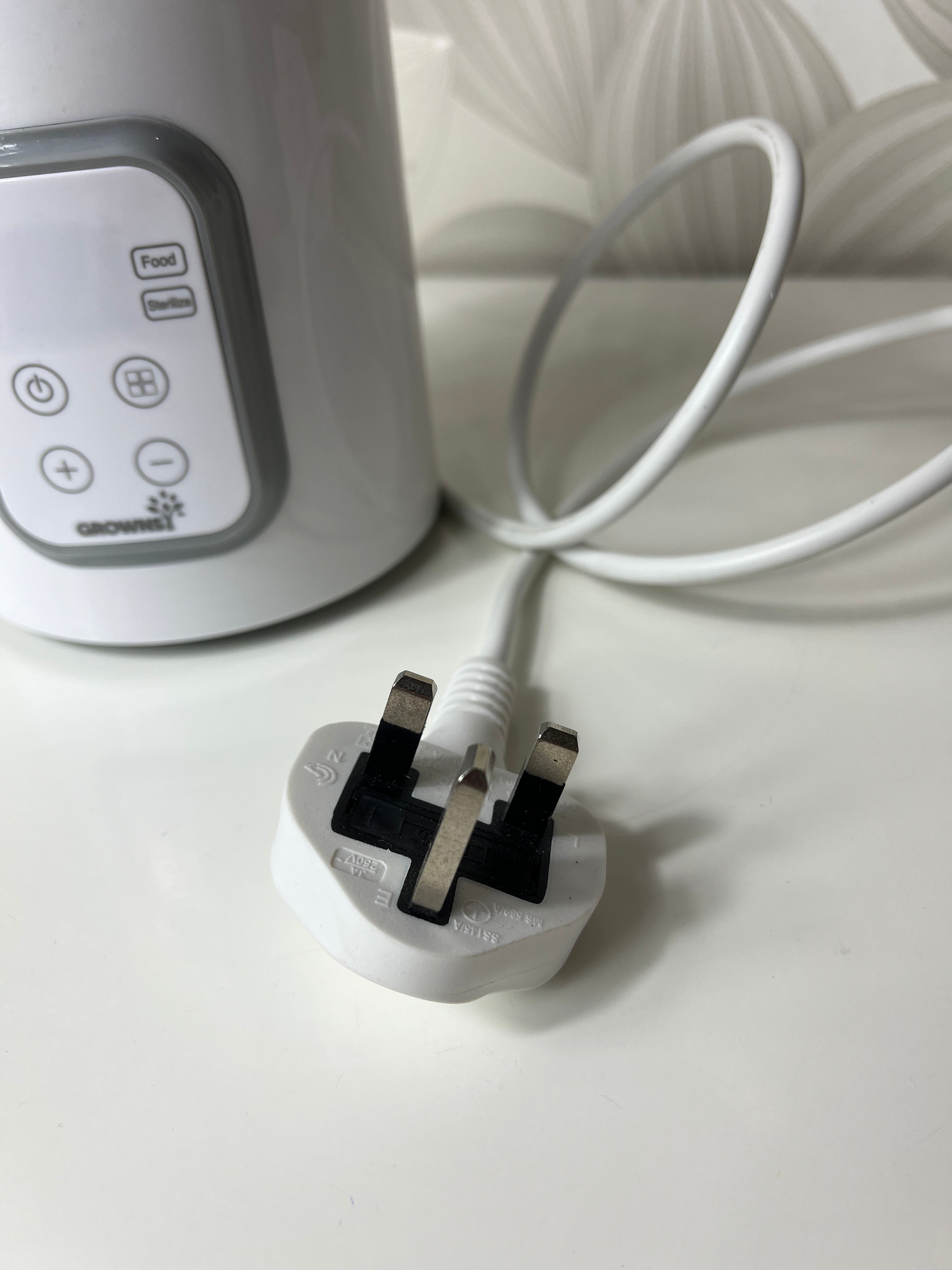 Elektrinis buteliuko šildytuvas – sterilizatorius „Growns“