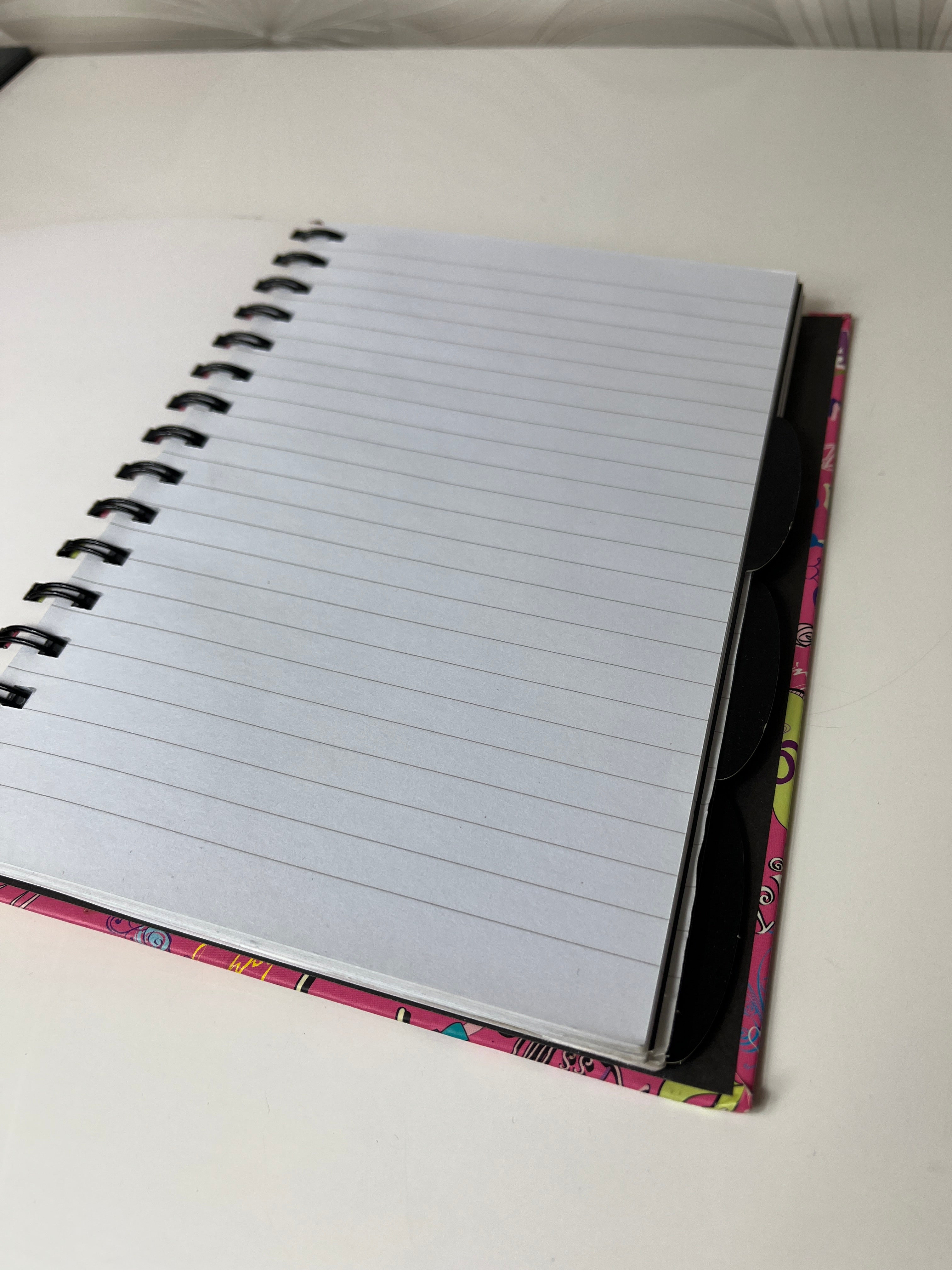 Rožinė užrašų knygelė