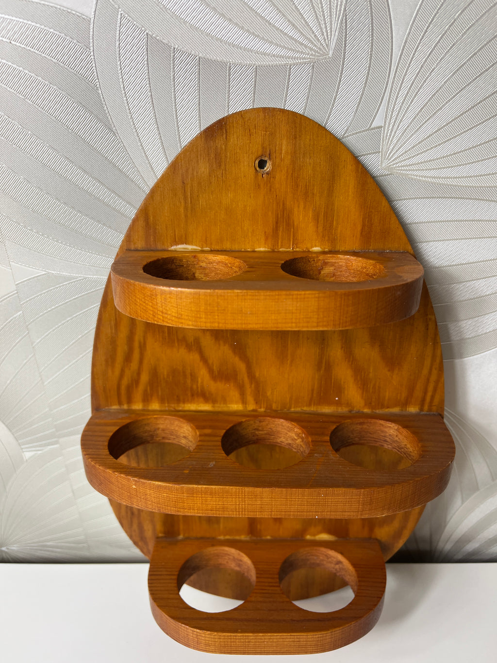 Medinis kiaušinių laikiklis