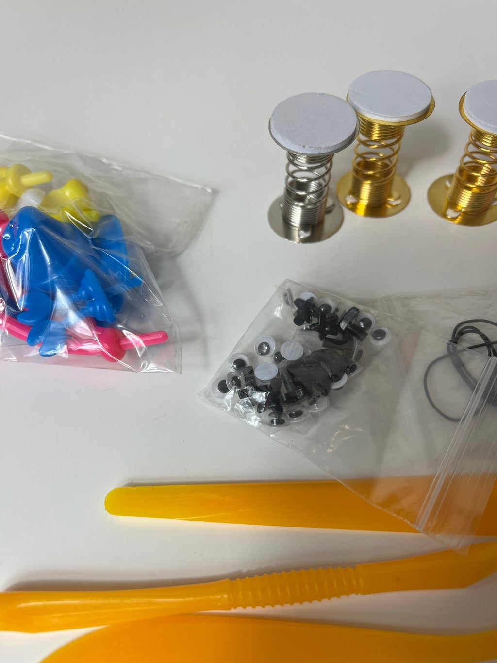 Įrankiai lipdymui - Daiktų atokvėpis