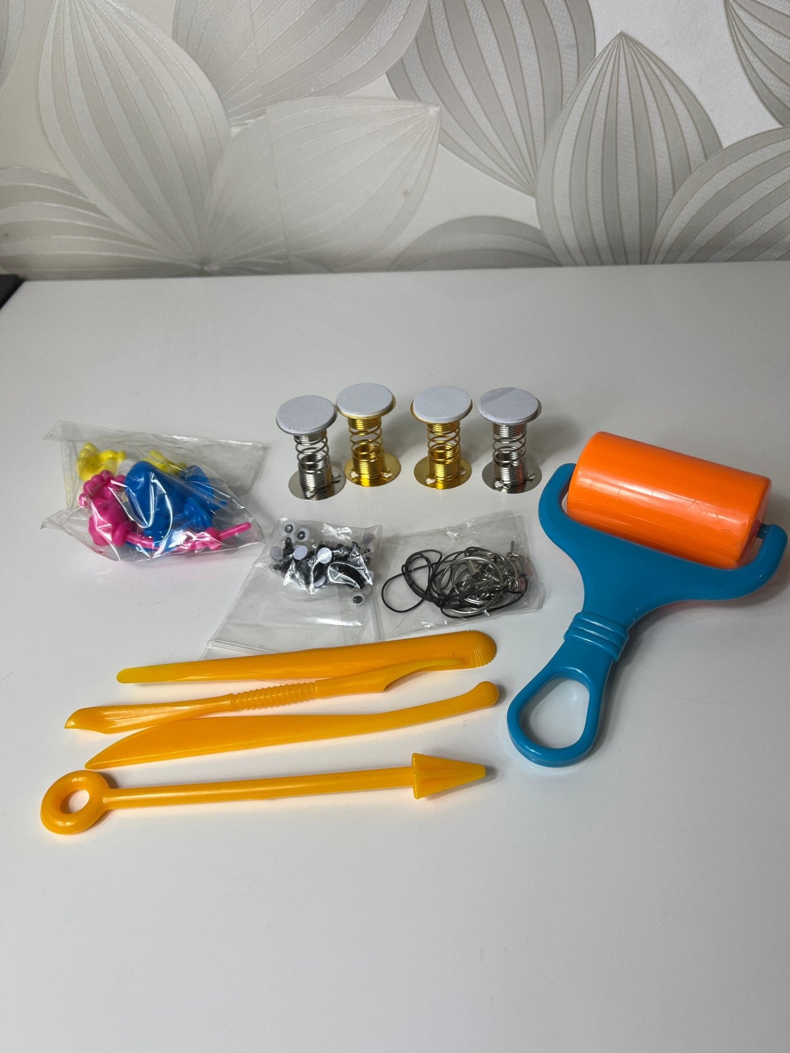 Įrankiai lipdymui - Daiktų atokvėpis