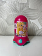 Keičianti spalvas lempa su „Barbie“ - Daiktų atokvėpis