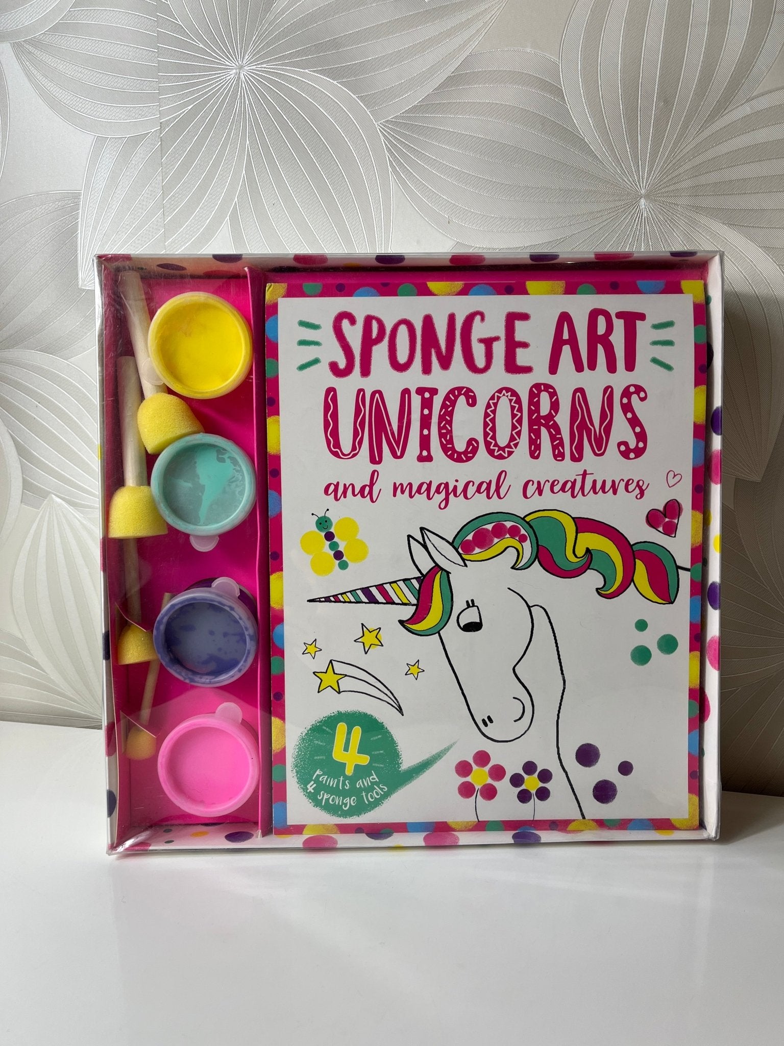 Kūrybinis rinkinys vaikams „Sponge Art: Unicorns and Magical Creatures“ - Daiktų atokvėpis