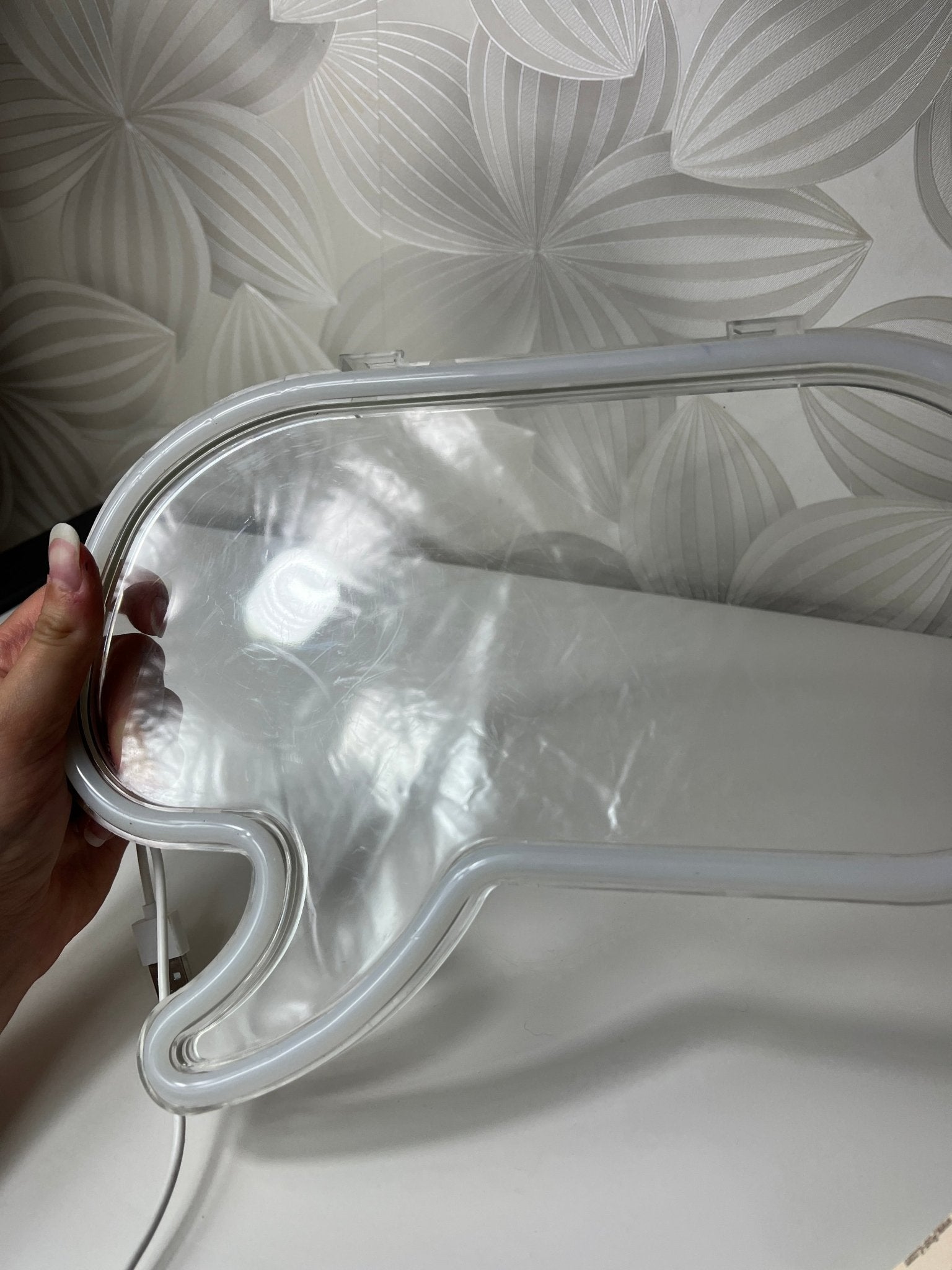 LED šviesos dekoracija „Chat Bubble“ - Daiktų atokvėpis