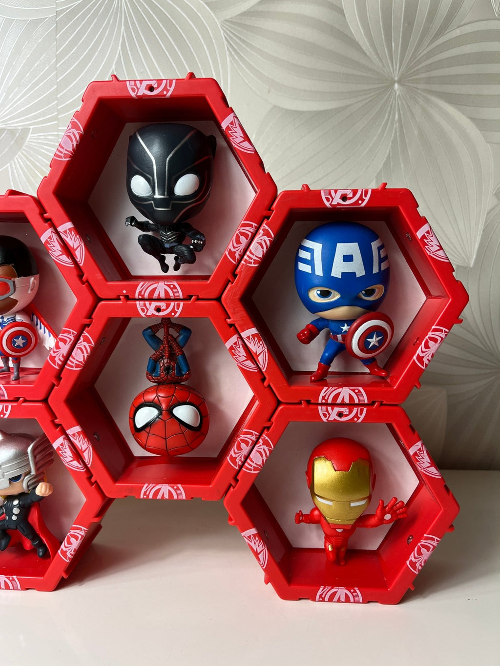 „Marvel“ šviečiančios figūrėlės - Daiktų atokvėpis