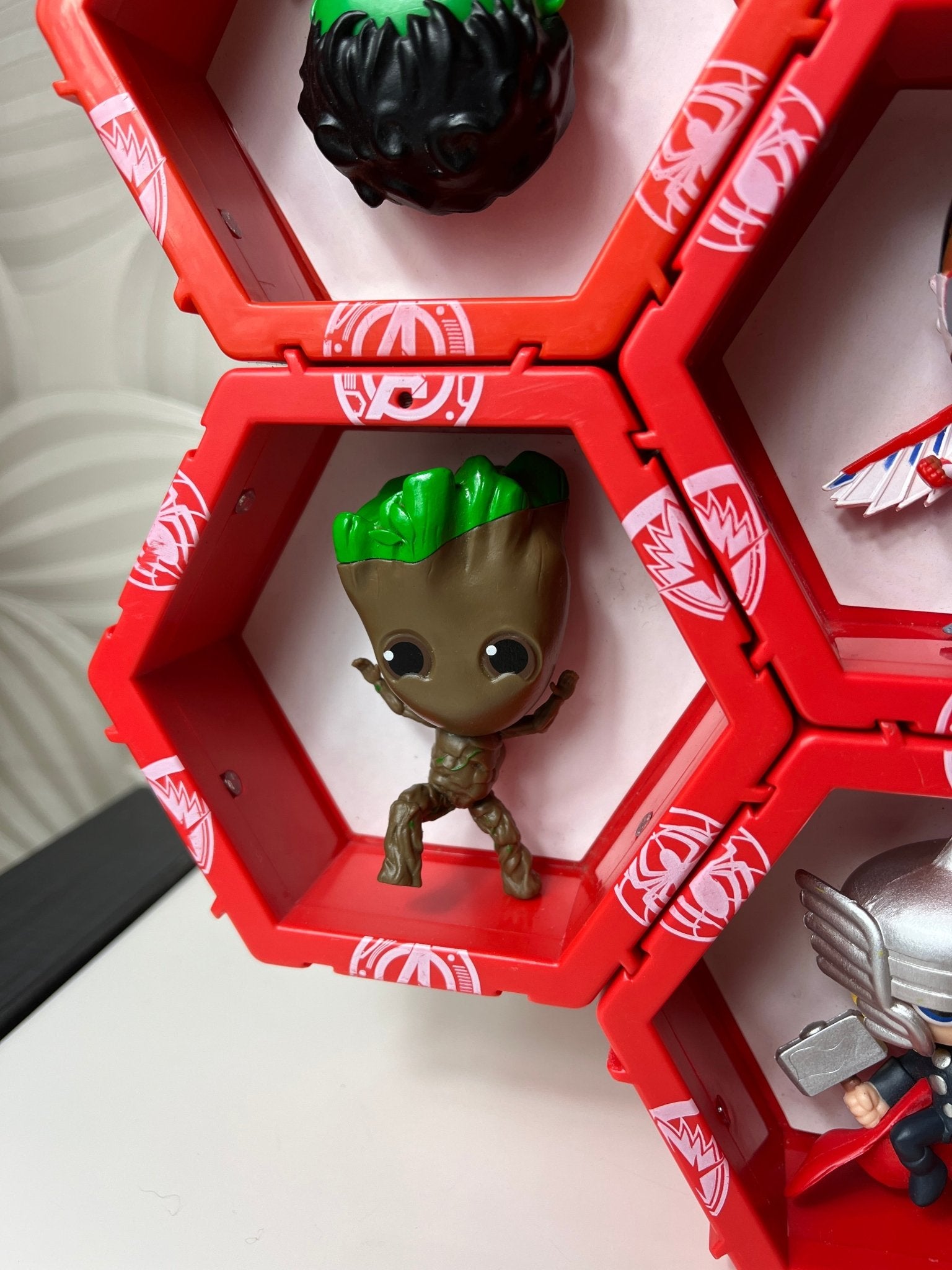 „Marvel“ šviečiančios figūrėlės - Daiktų atokvėpis