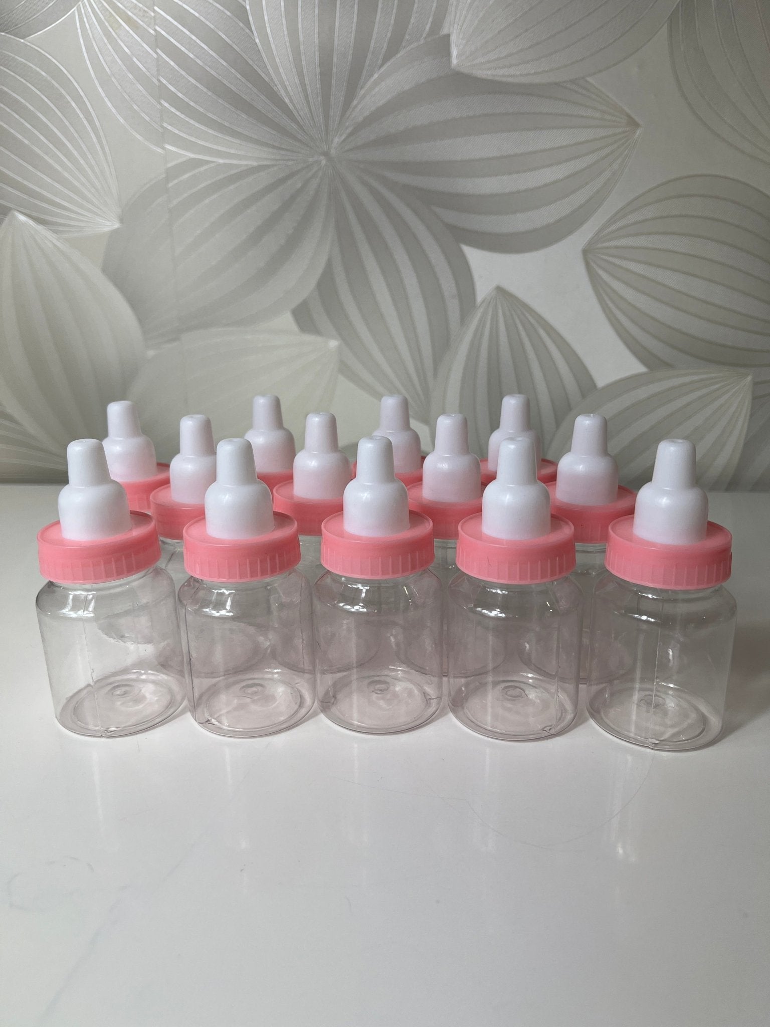 Mažų plastikinių buteliukų rinkinys (13 vnt.) - Daiktų atokvėpis