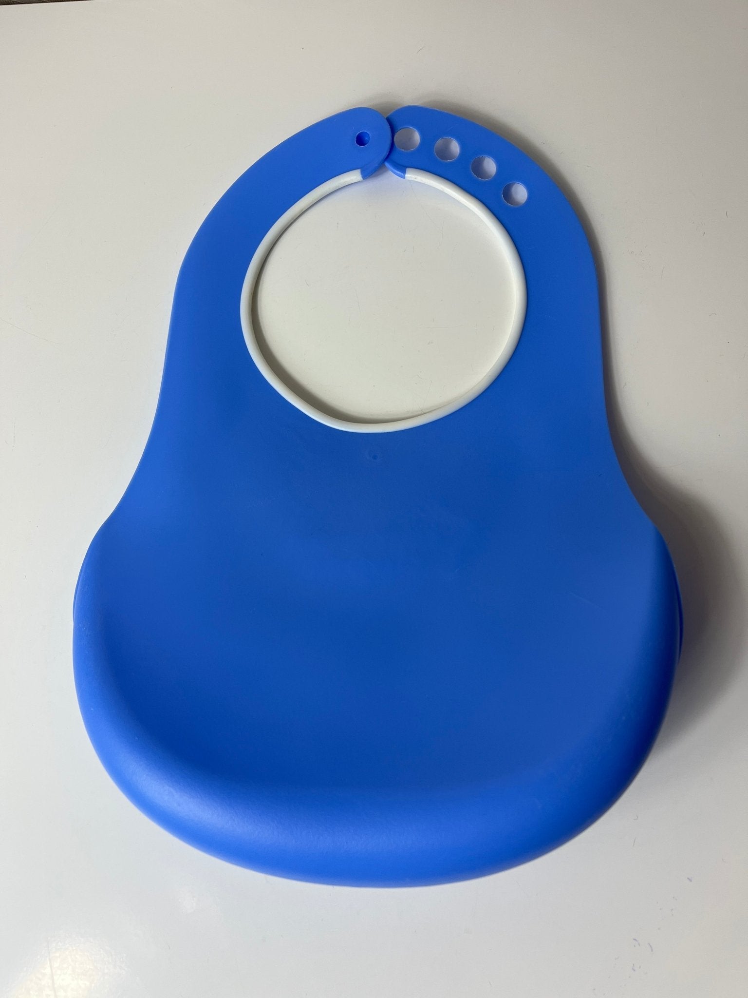 Mėlynas seilinukas vaikui „Tommee Tippee“ - Daiktų atokvėpis