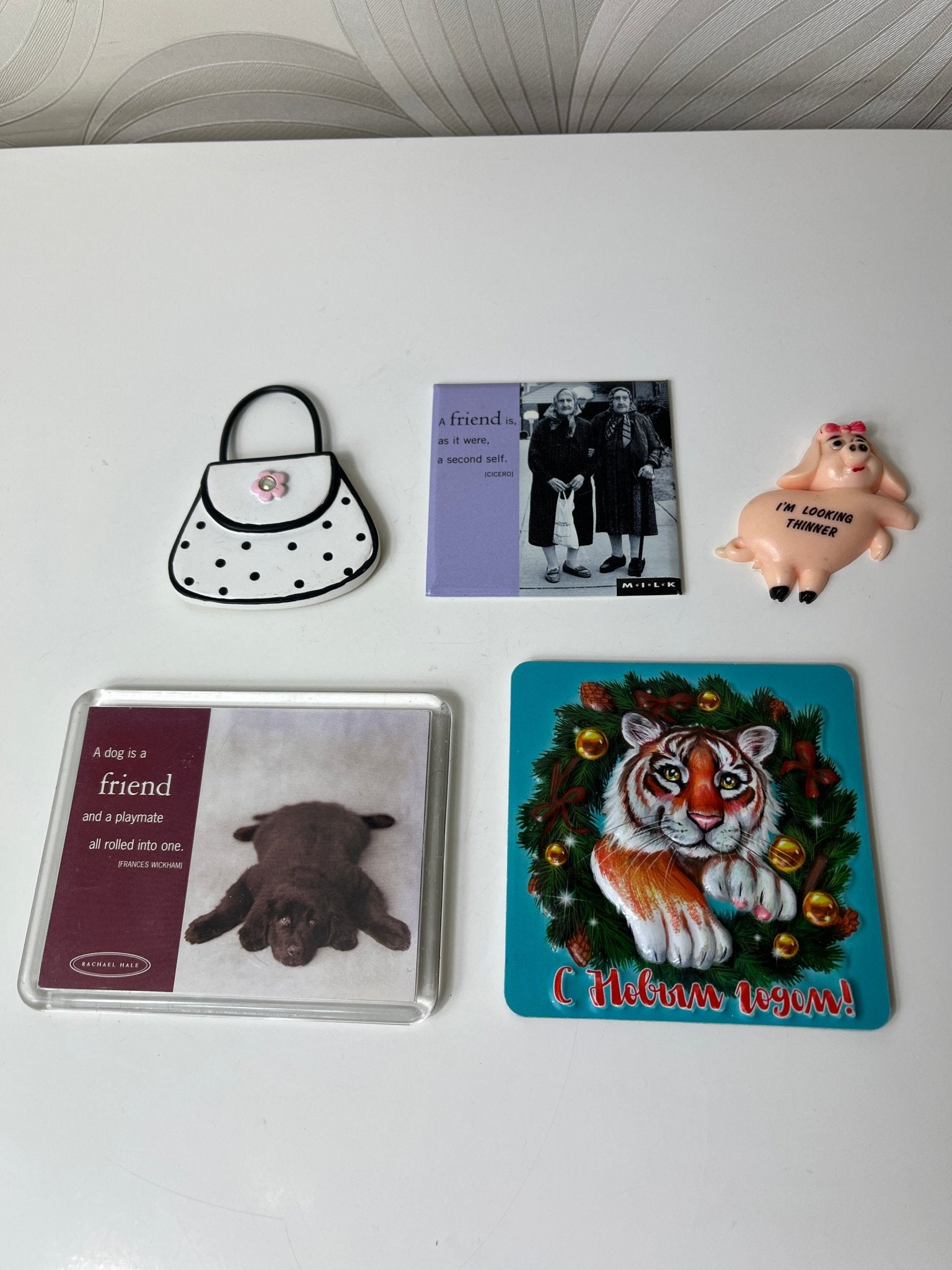 Nedidelė magnetukų kolekcija - Daiktų atokvėpis